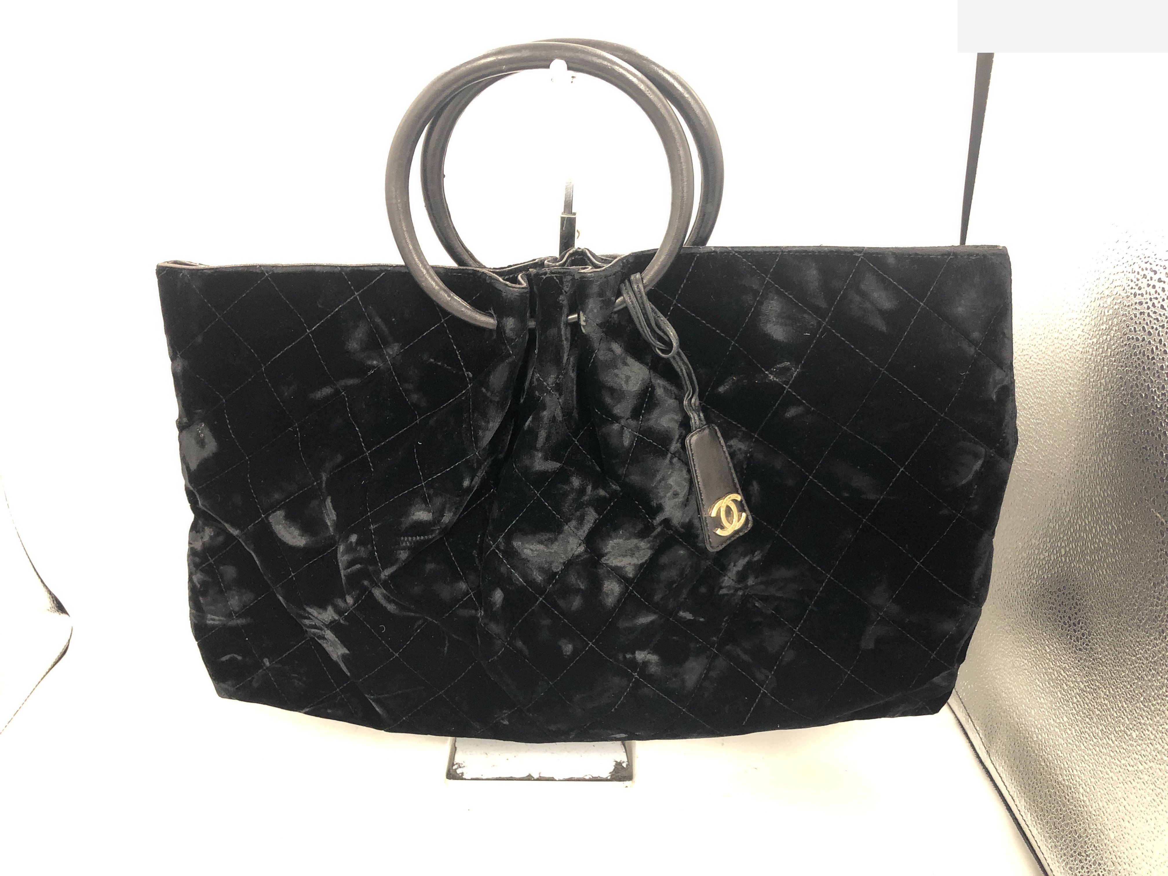Matelassé Tote Bag with Seal, 6907139, Velour/Leather, Black