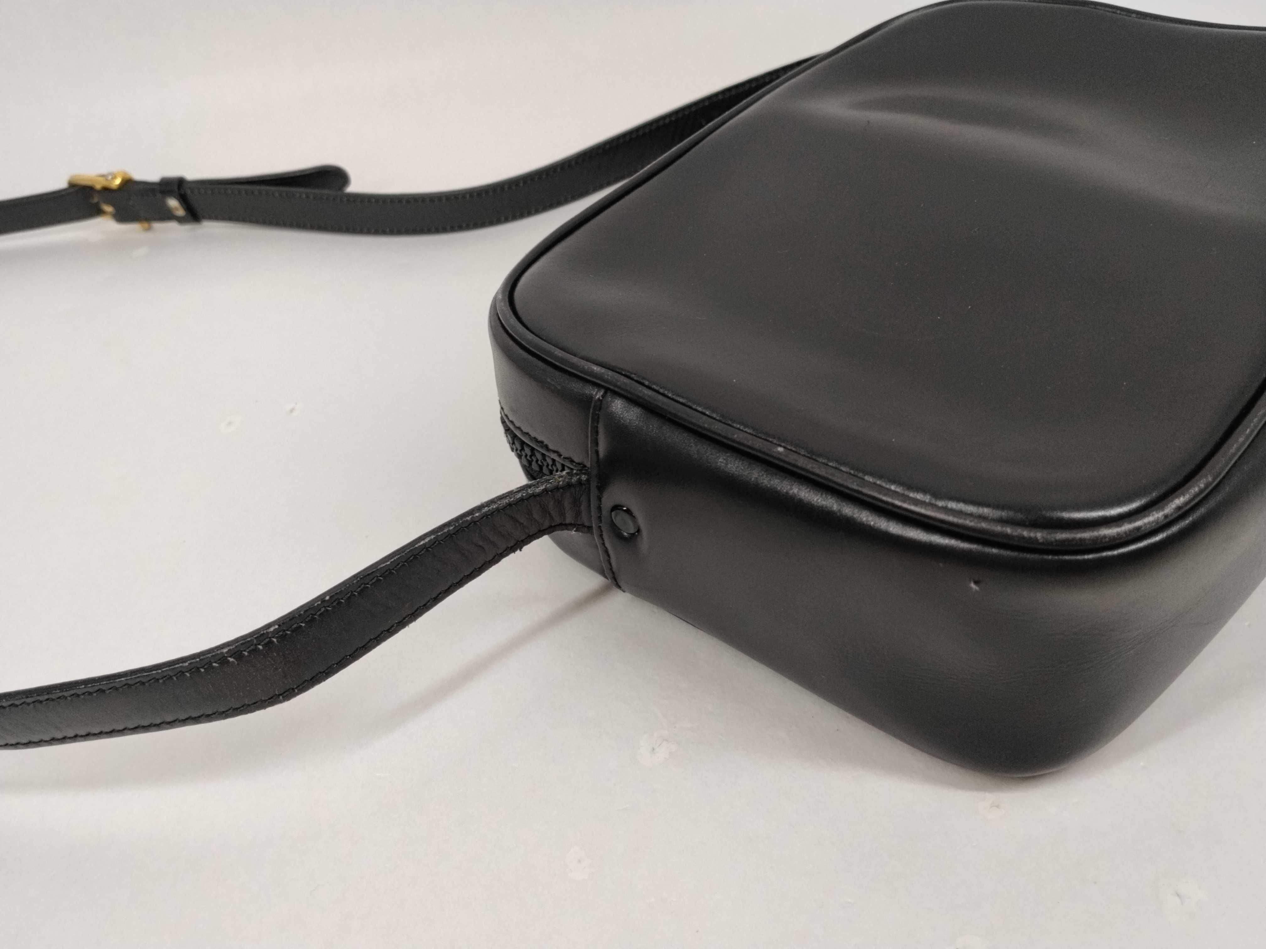 Leather Vintage Shoulder Bag — view 5