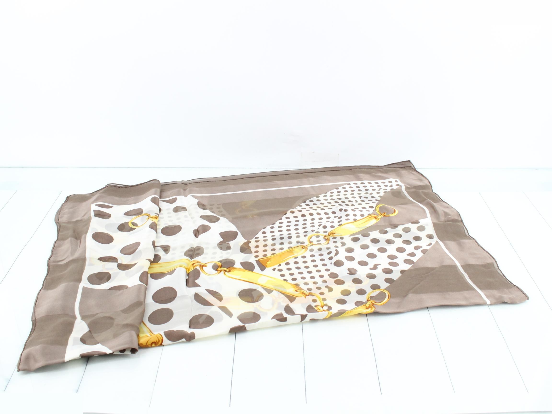 Other lines: Small items, accessories, scarves — view 3