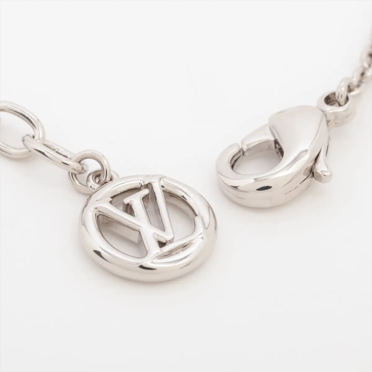 M1808A Bracelet LV Iconic Louisa Strass RM4265 Bracelet Metal x Rhinestone Silver — view 4