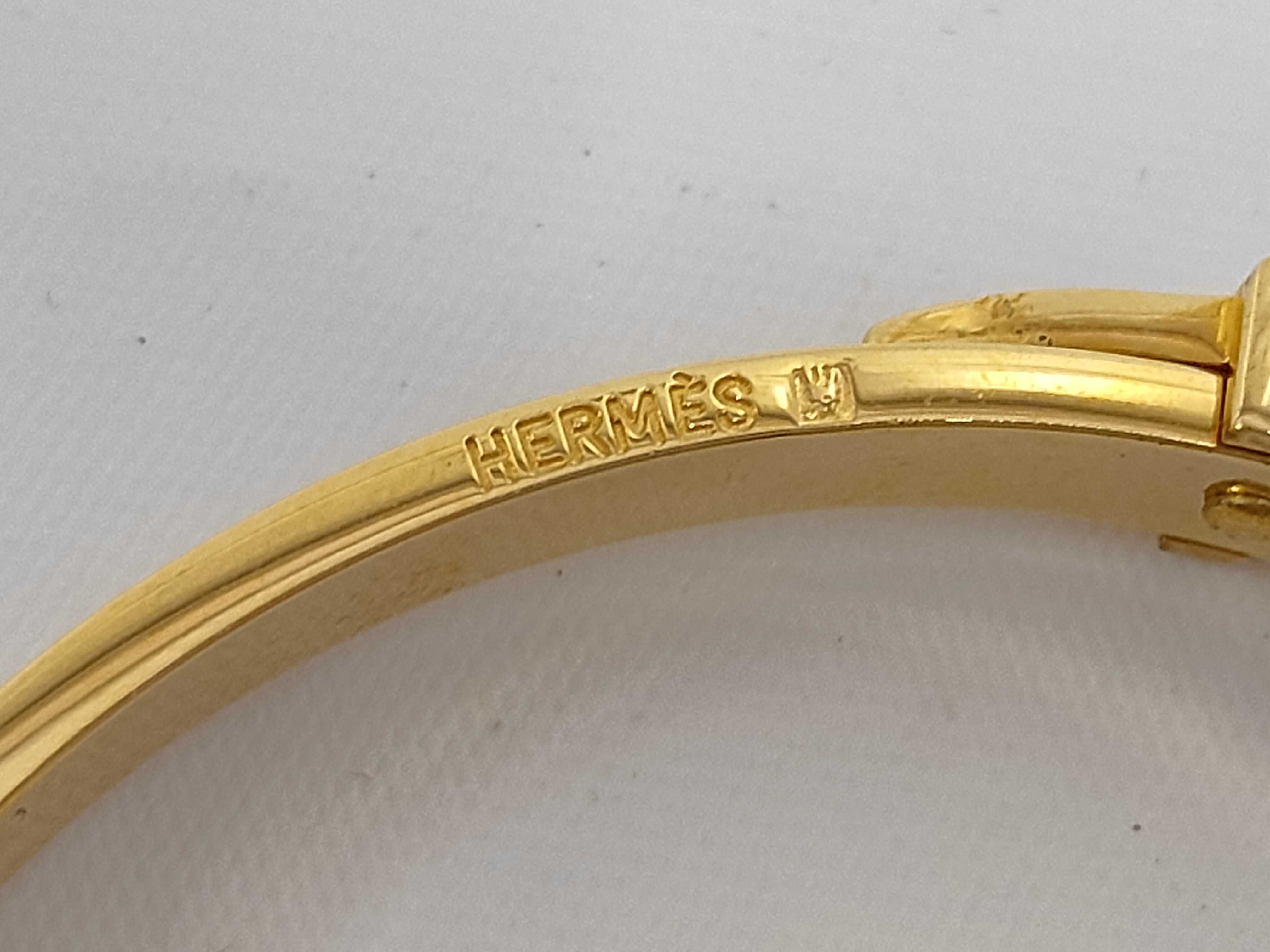 Belt Motif Gold Bracelet Bracelet/Bangle — view 5