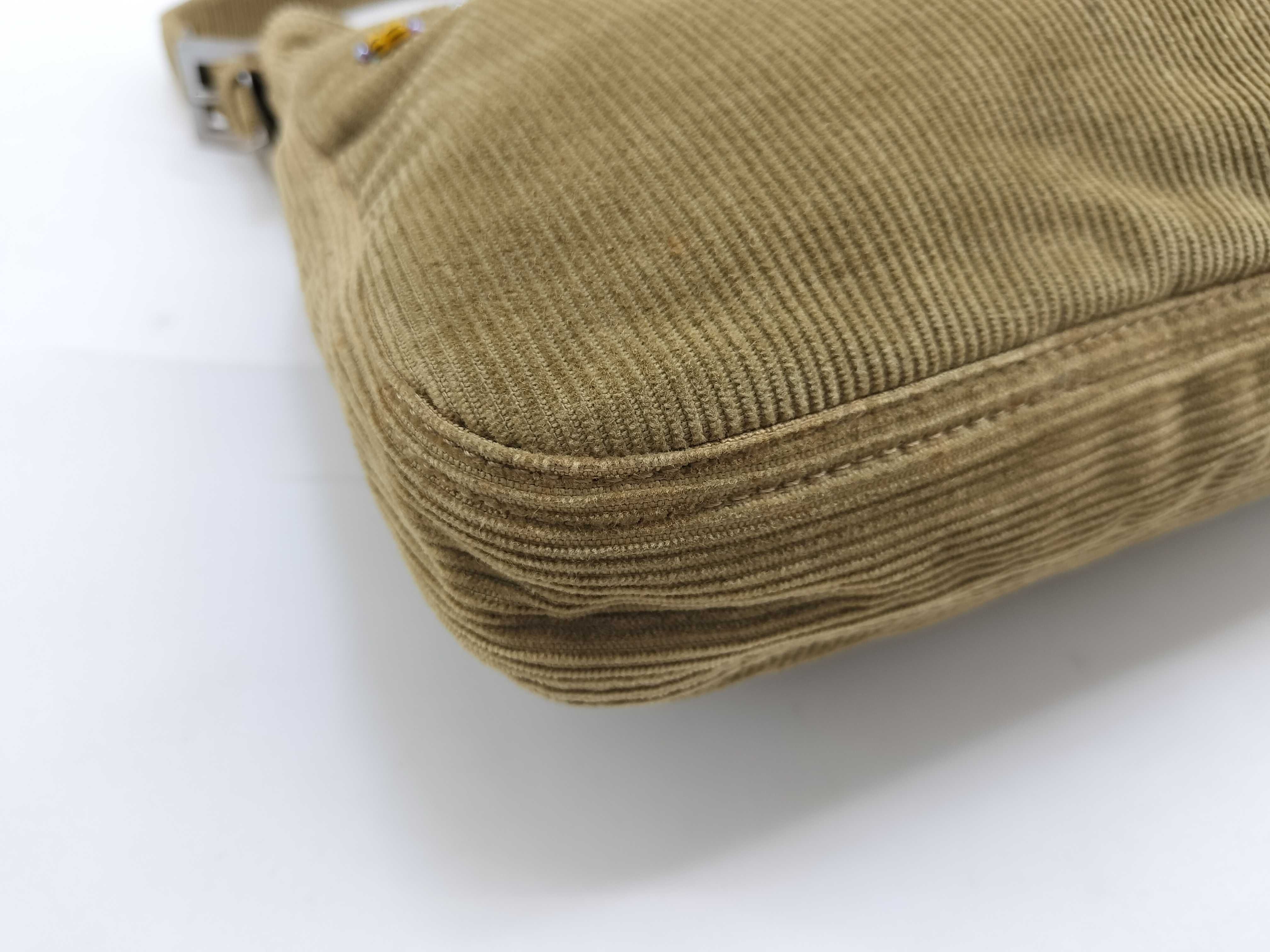 Mamma Fendi Corduroy Mamma Shoulder Bag — view 4