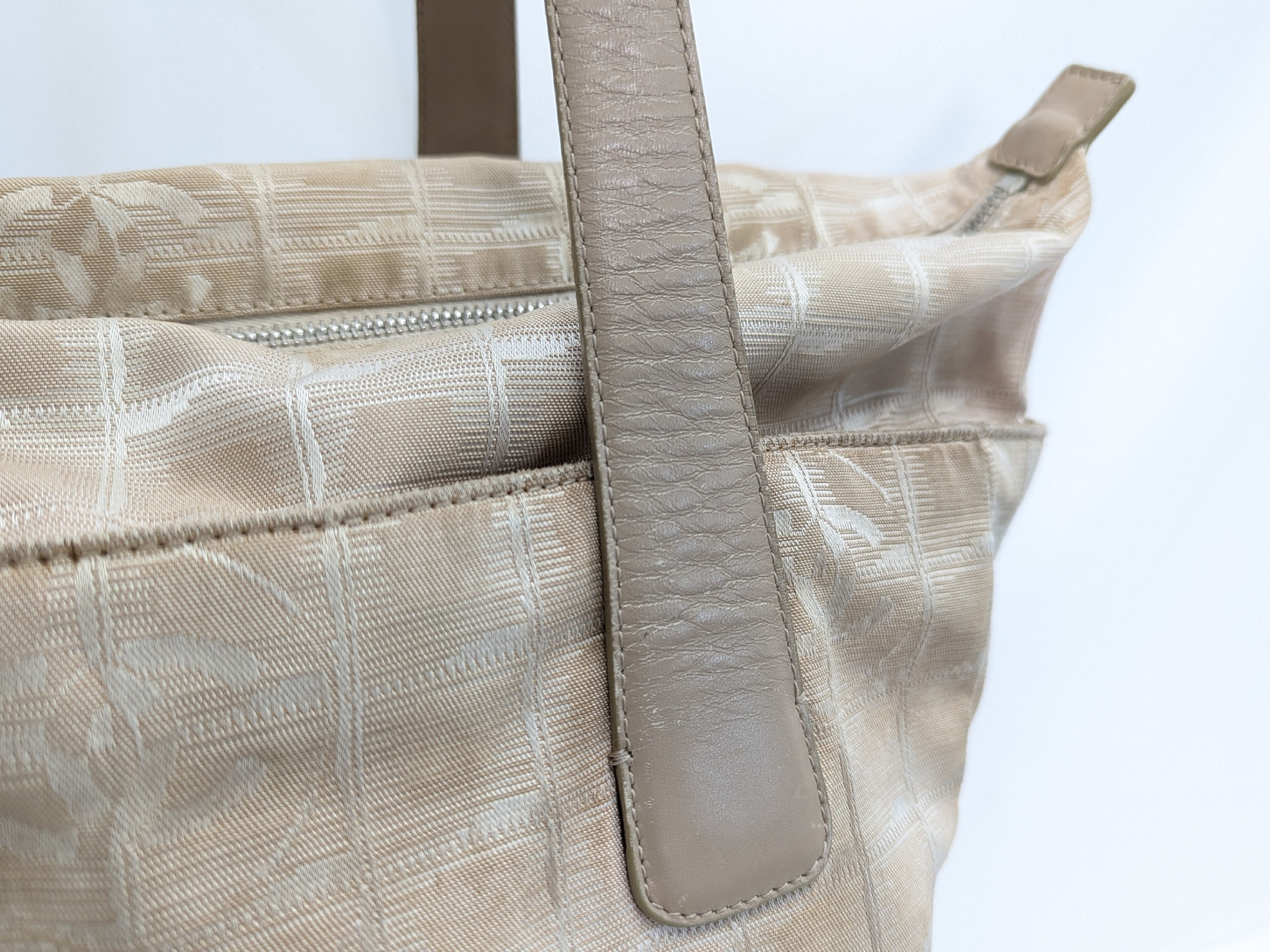 New Travel Line Tote Bag Handbag — view 8