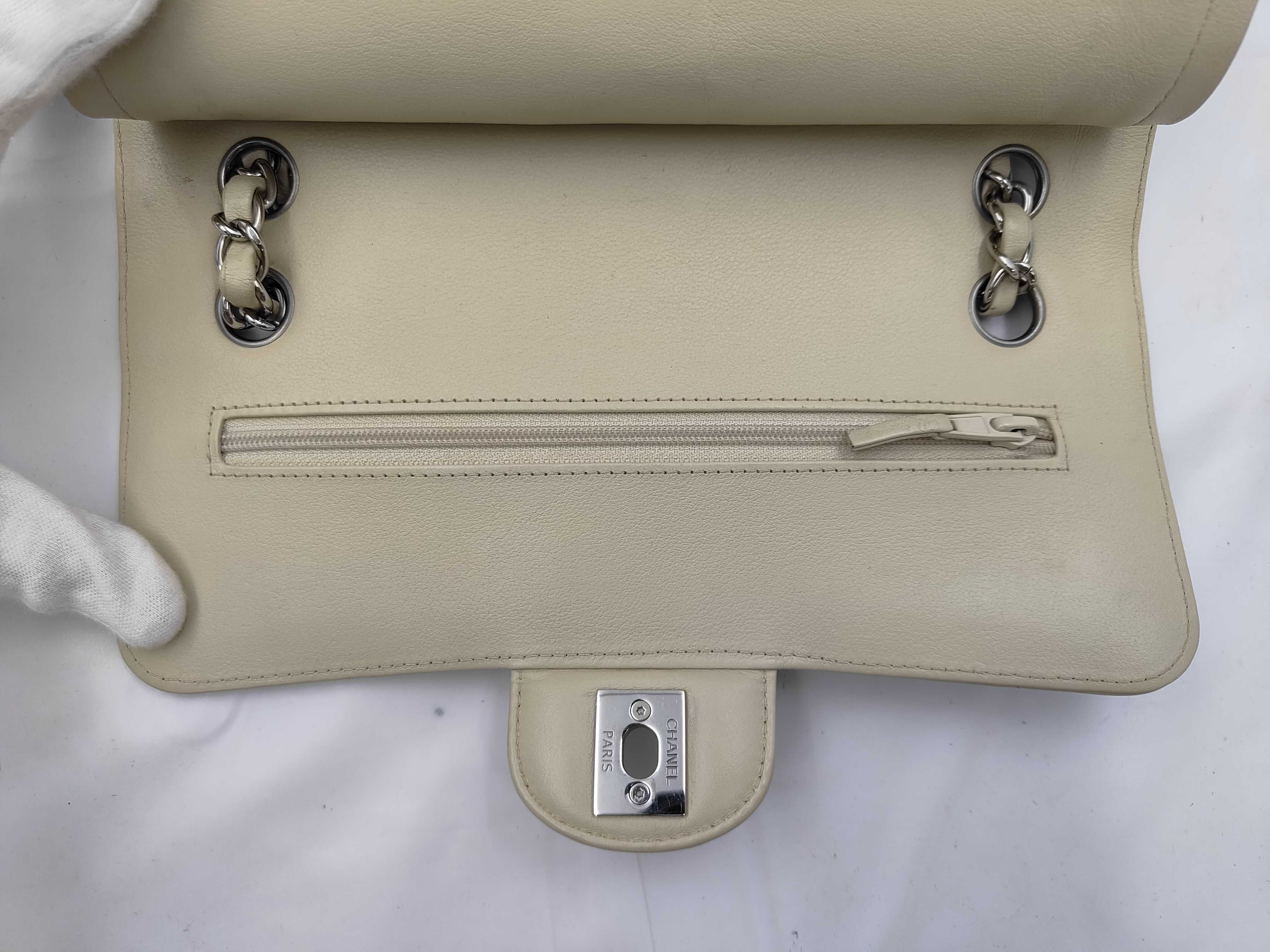 V-stitch double flap calfskin chain shoulder bag in beige. — view 7