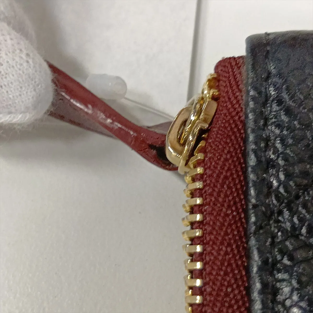 Matelassé Caviar Skin Clutch Bag, Black with Gold Hardware, 25738765 (Serial Number in the 25s) — view 9