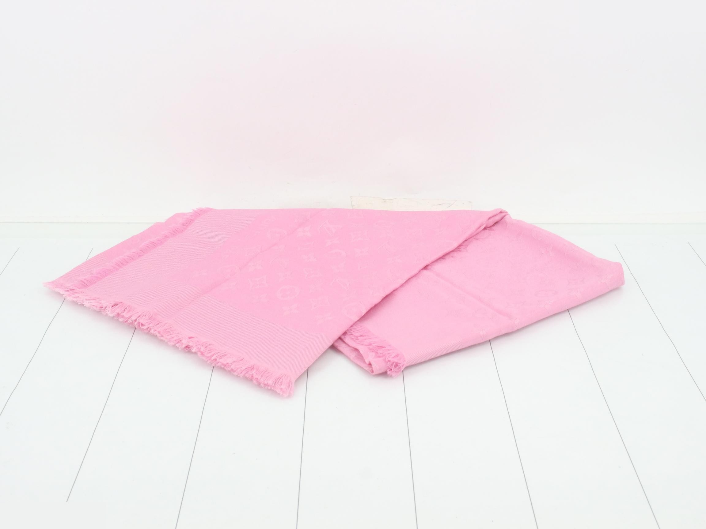 shawl — view 2
