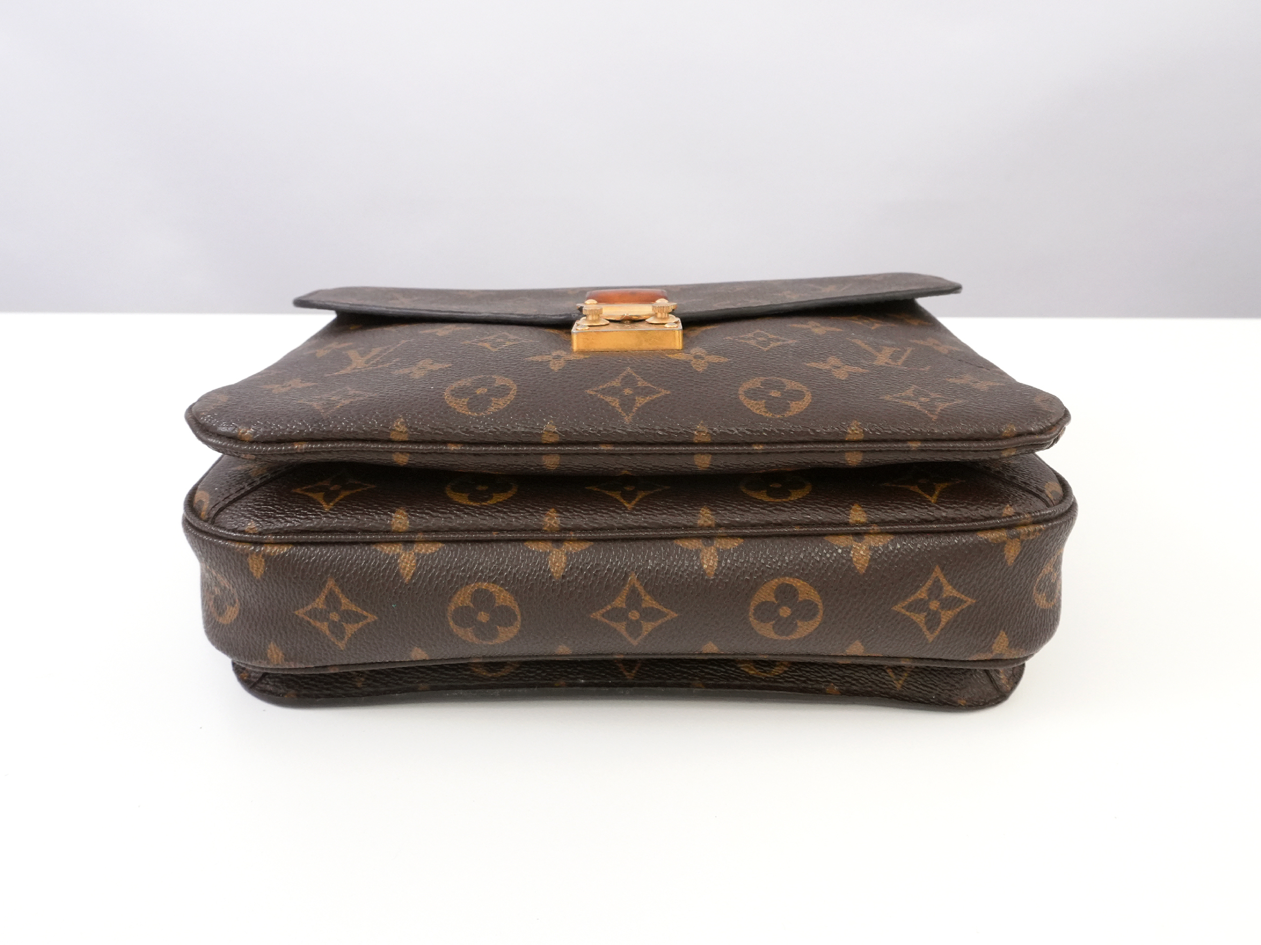 Pochette Métis MM M44875 Handbag — view 13