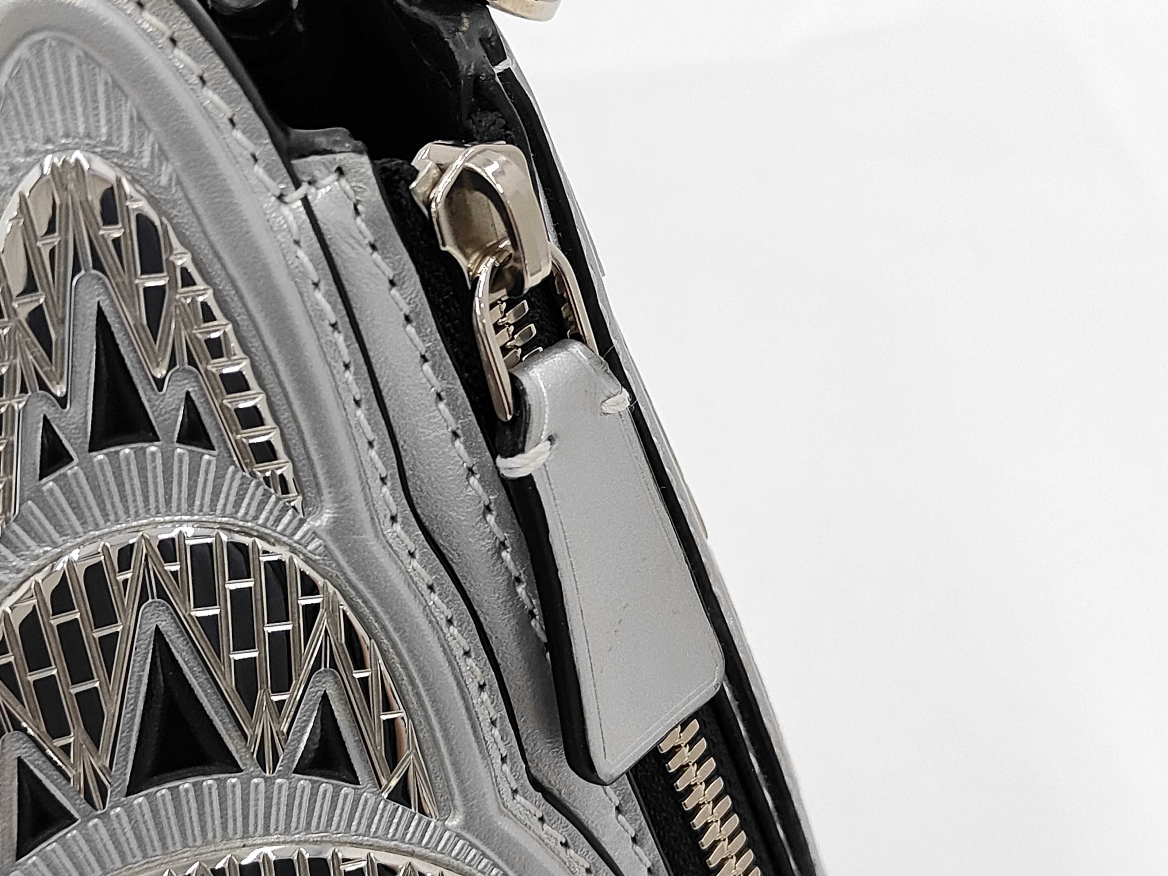 handbag — view 8