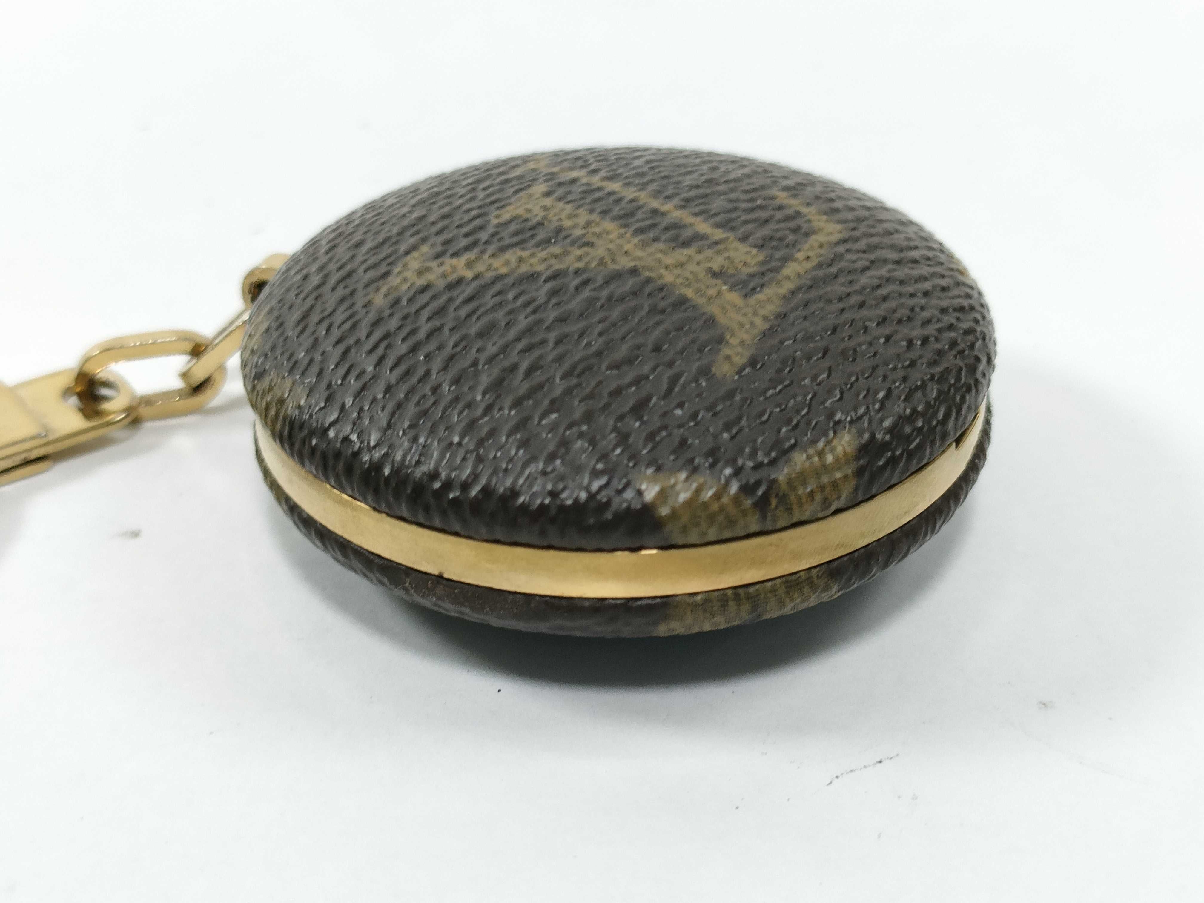 Monogram Louis Vuitton M51910 Monogram Keyring Astroville Key Case — view 4