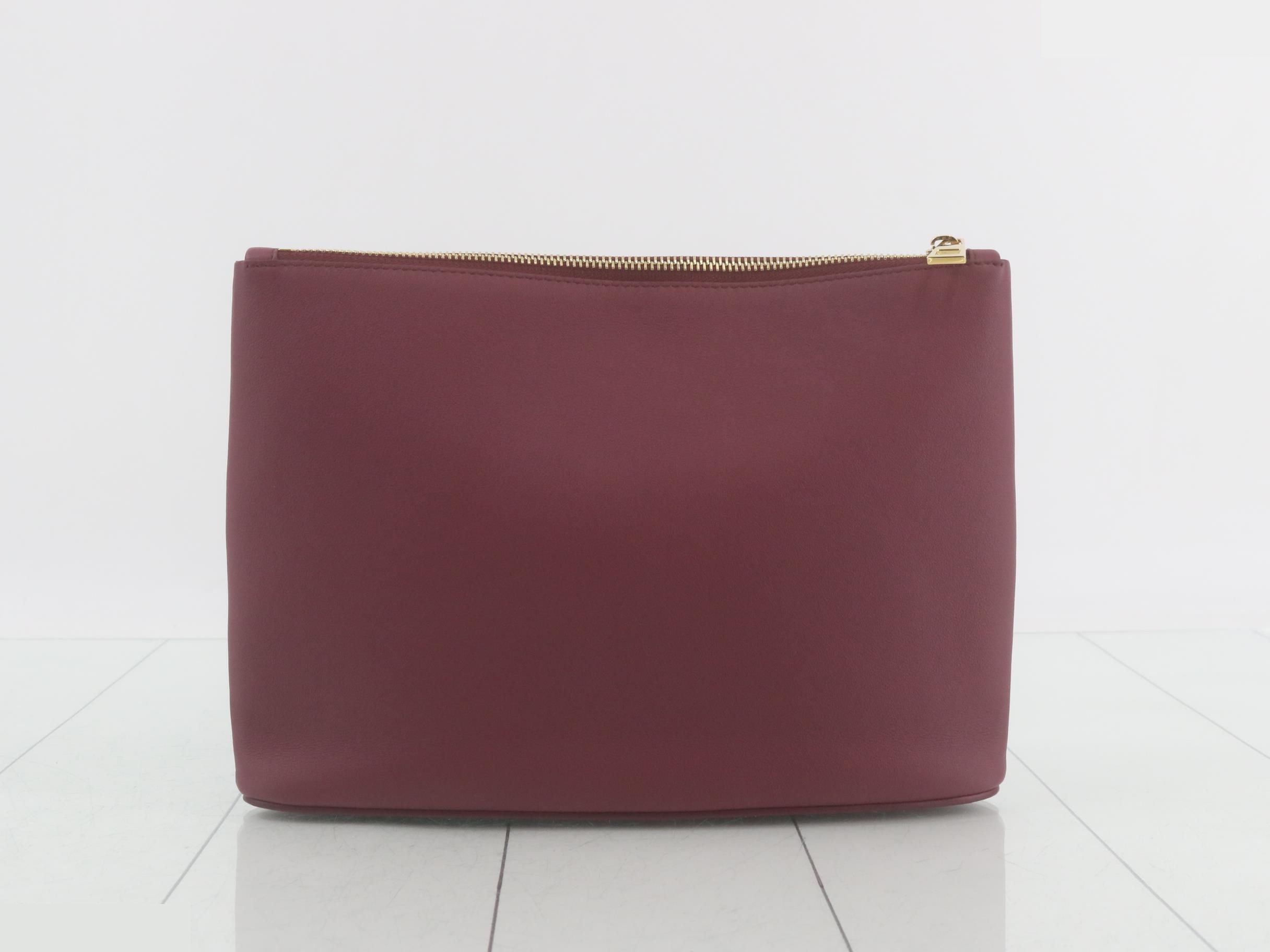 Oblong pouch, embossed leather, burgundy — view 2