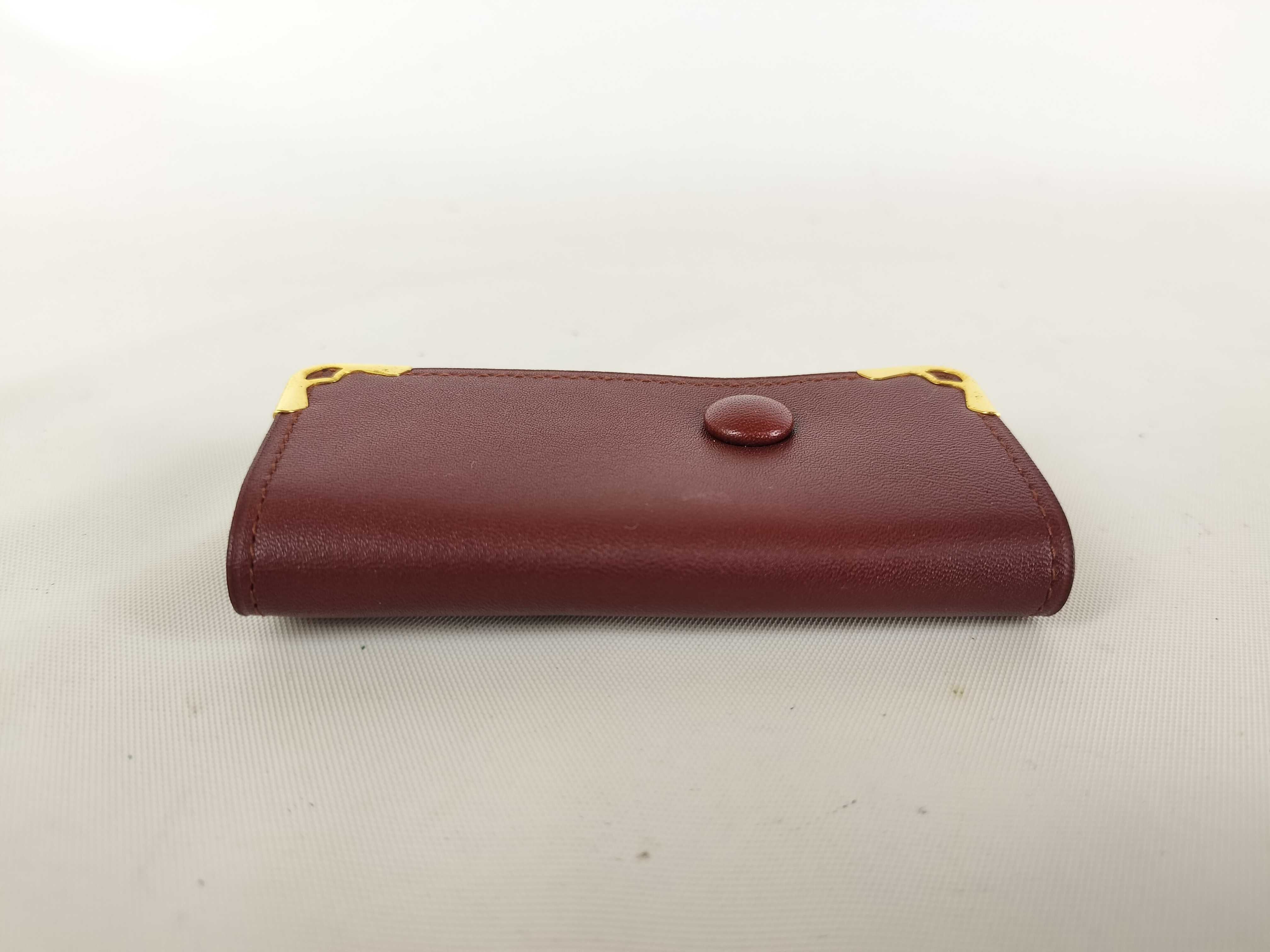 Must Key Case (Unused) - Key Case/Keychain — view 5