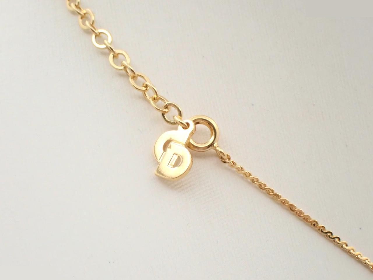 Other lines: Precious metals, necklaces, pendants — view 2