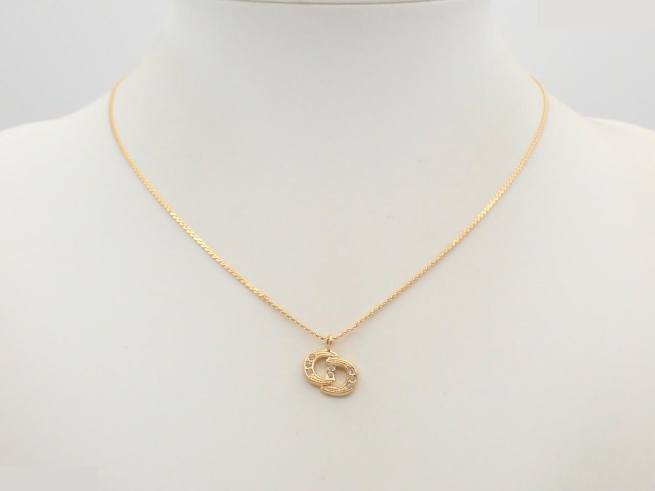 Other lines: Precious metals, necklaces, pendants — view 3