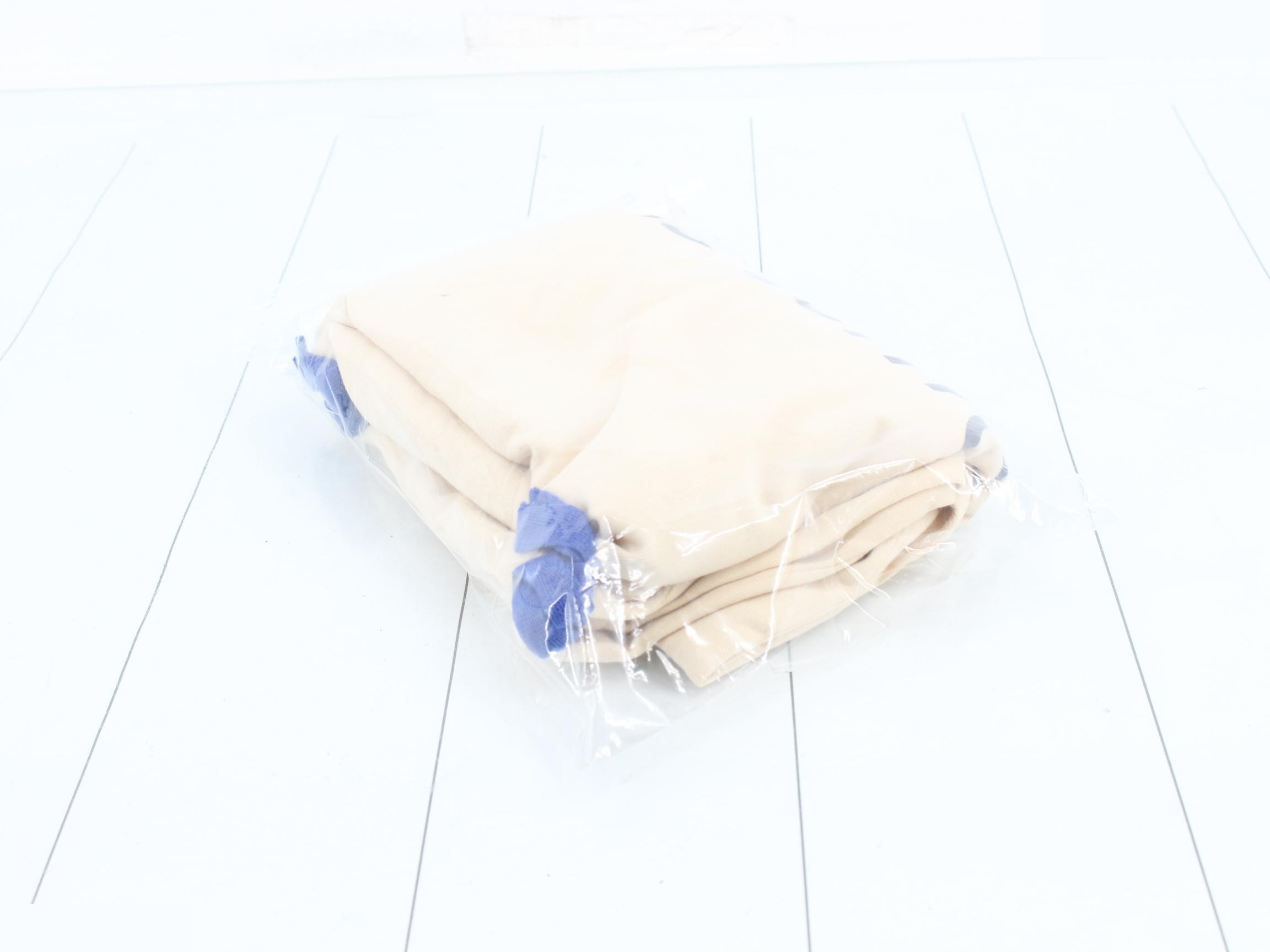 Annette — view 7