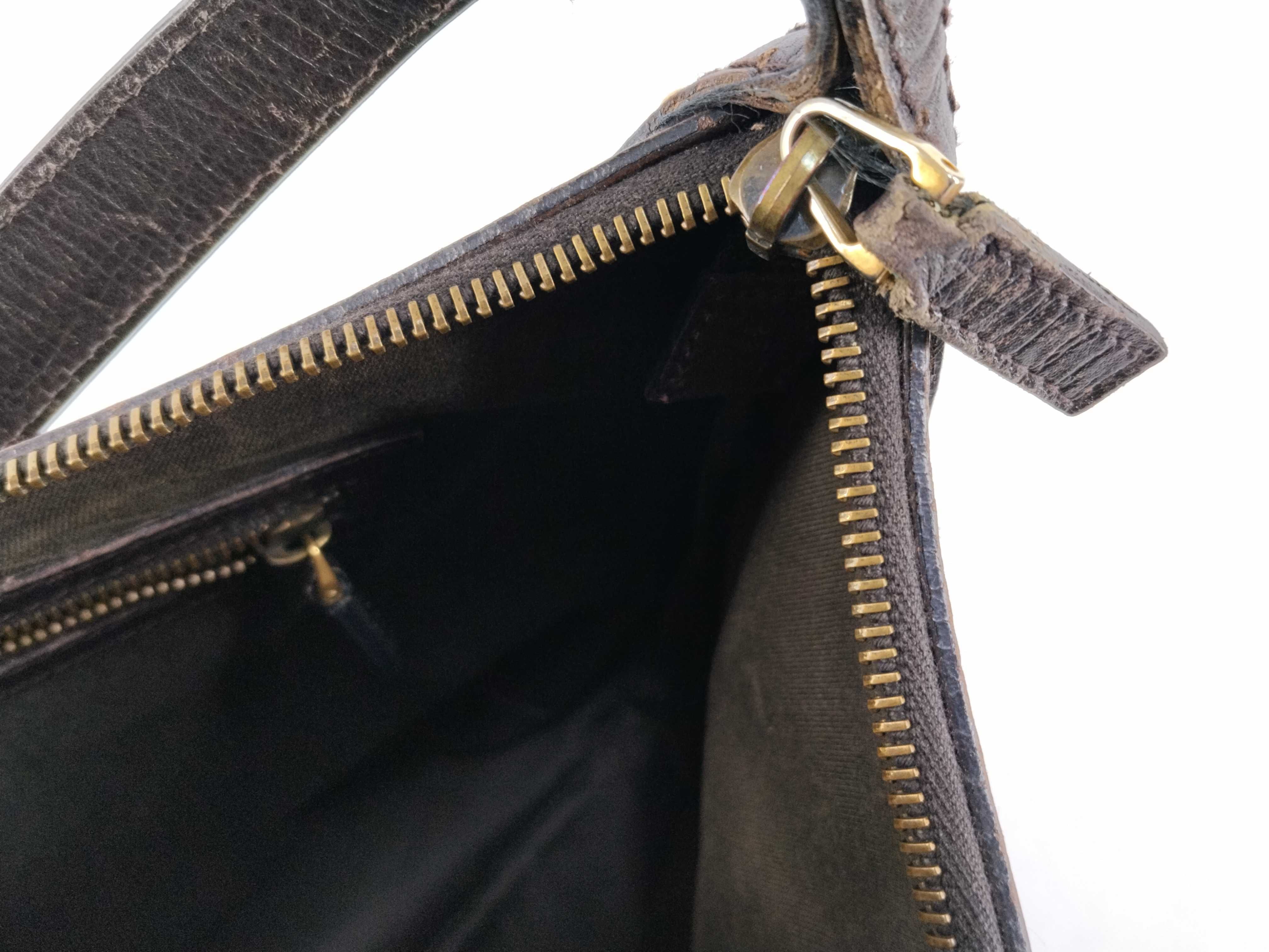 GG Canvas Jackie GG Canvas Shoulder Bag — view 10