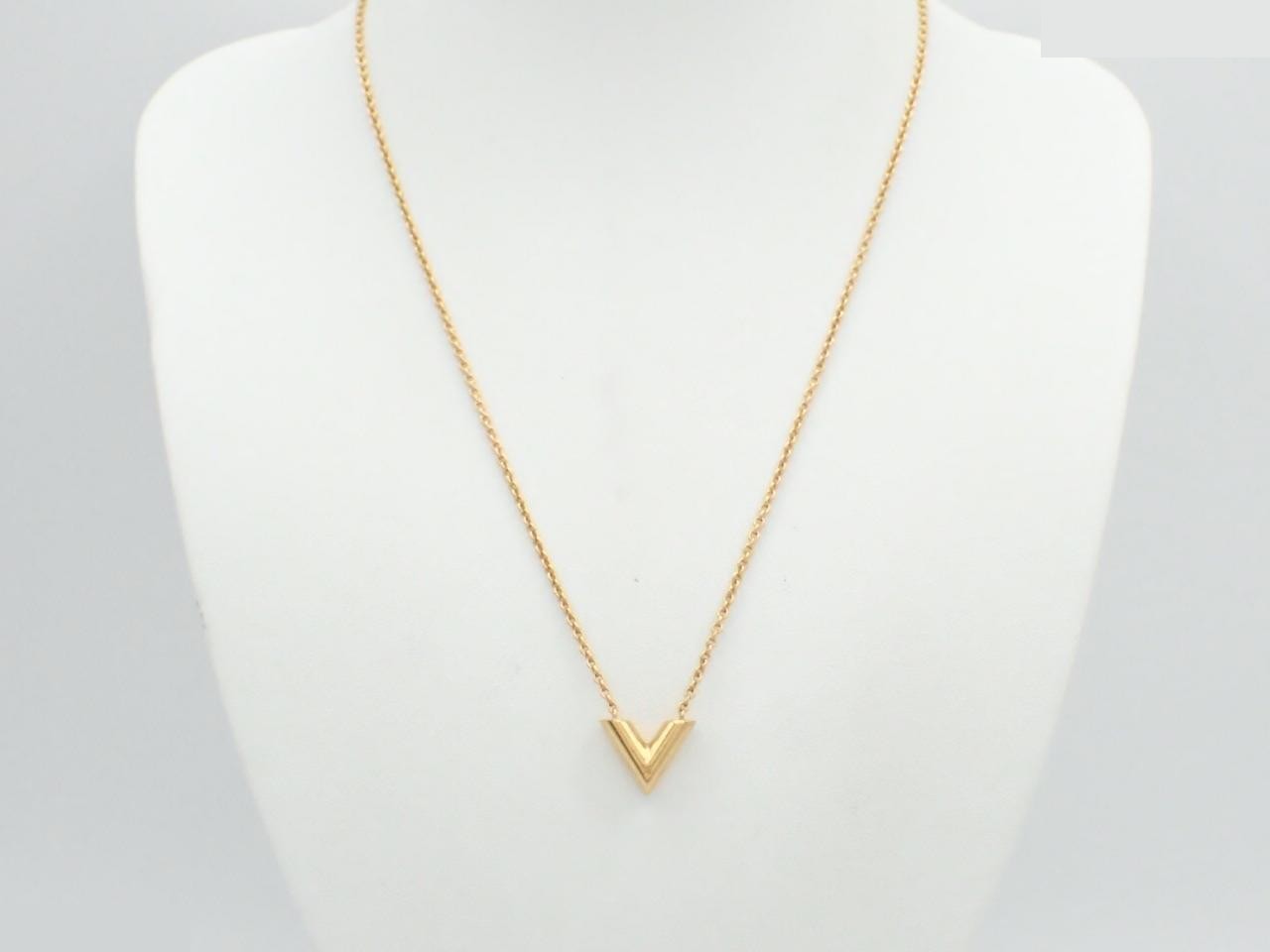 Essential V, neck circumference approximately 51 cm — view 3