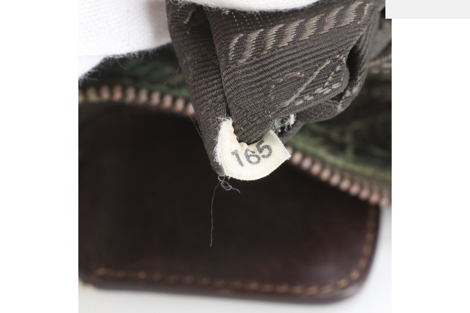 Leather and canvas shoulder bag, crossbody bag, messenger bag. — view 9