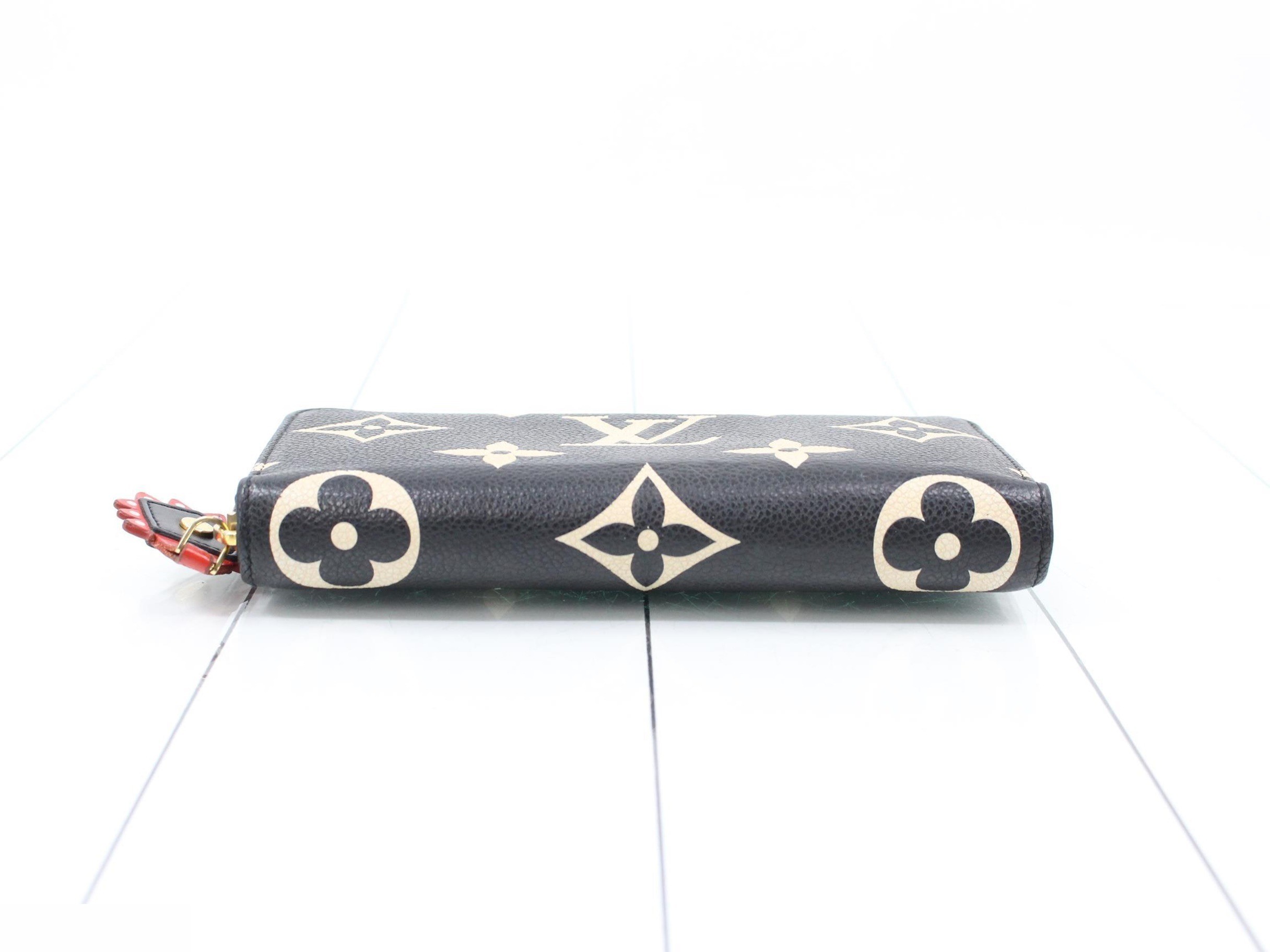 Zippy Wallet — view 3