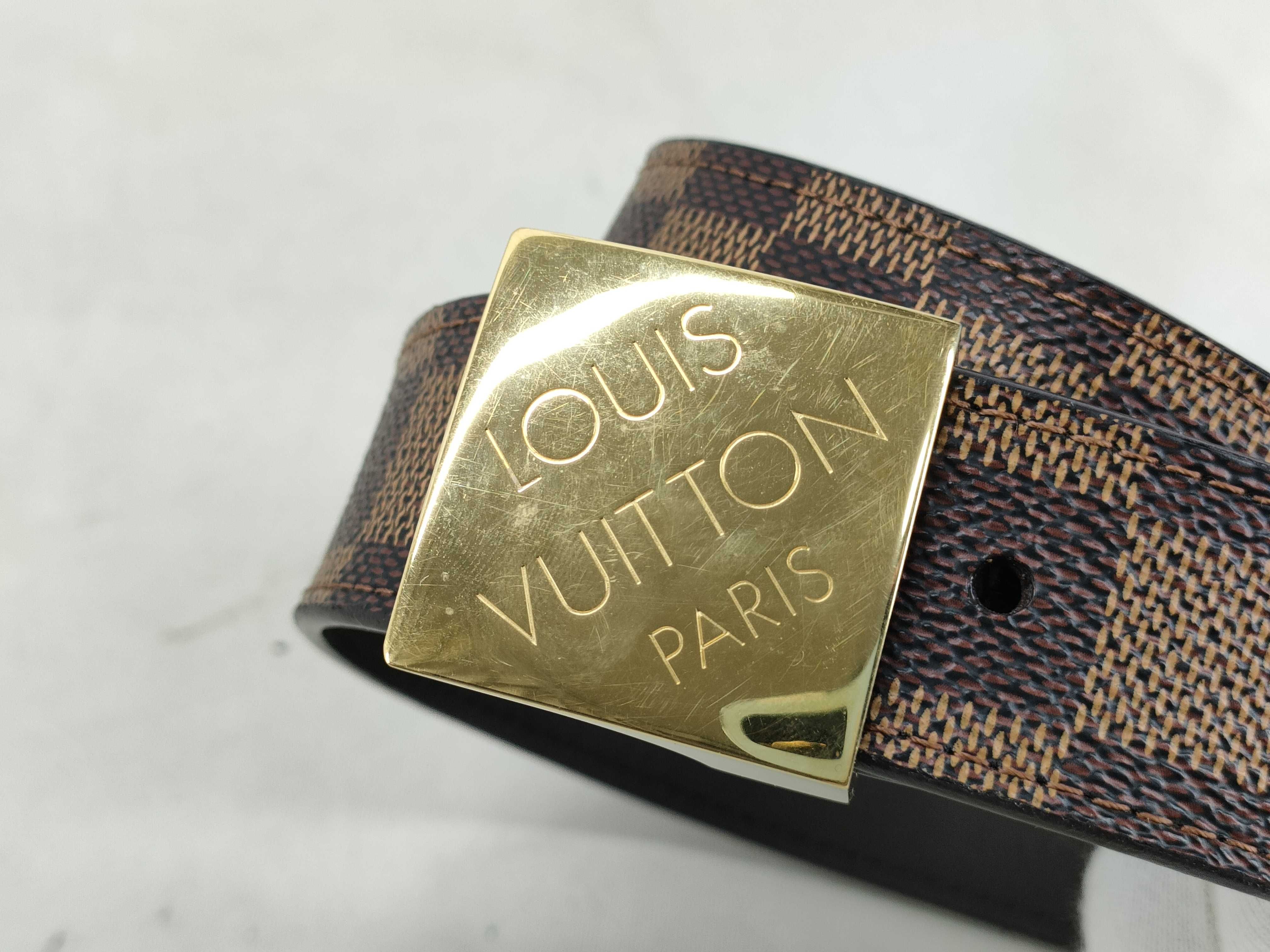 Damier Louis Vuitton belt, no extra holes. — view 2
