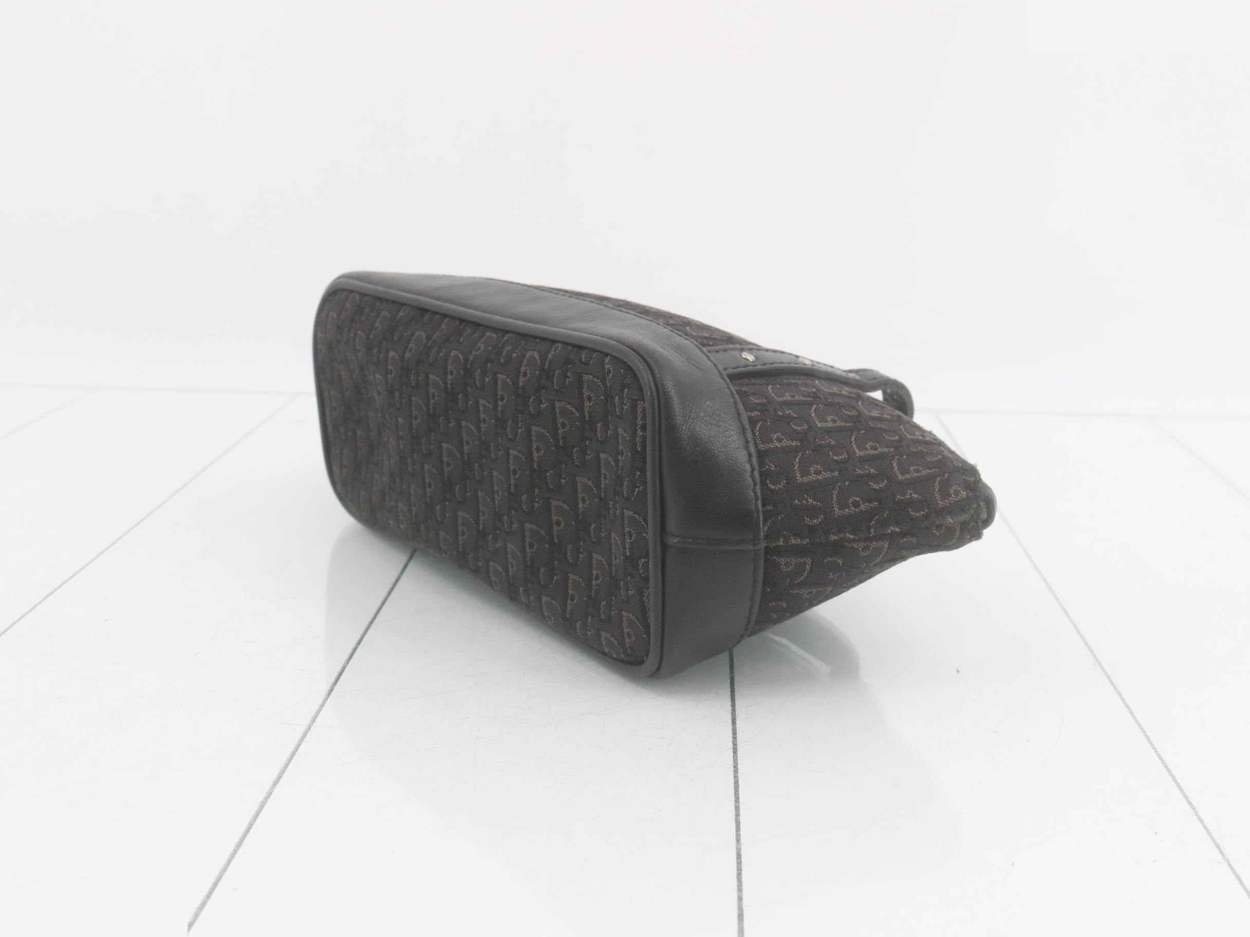 Trotter handbag, black — view 6