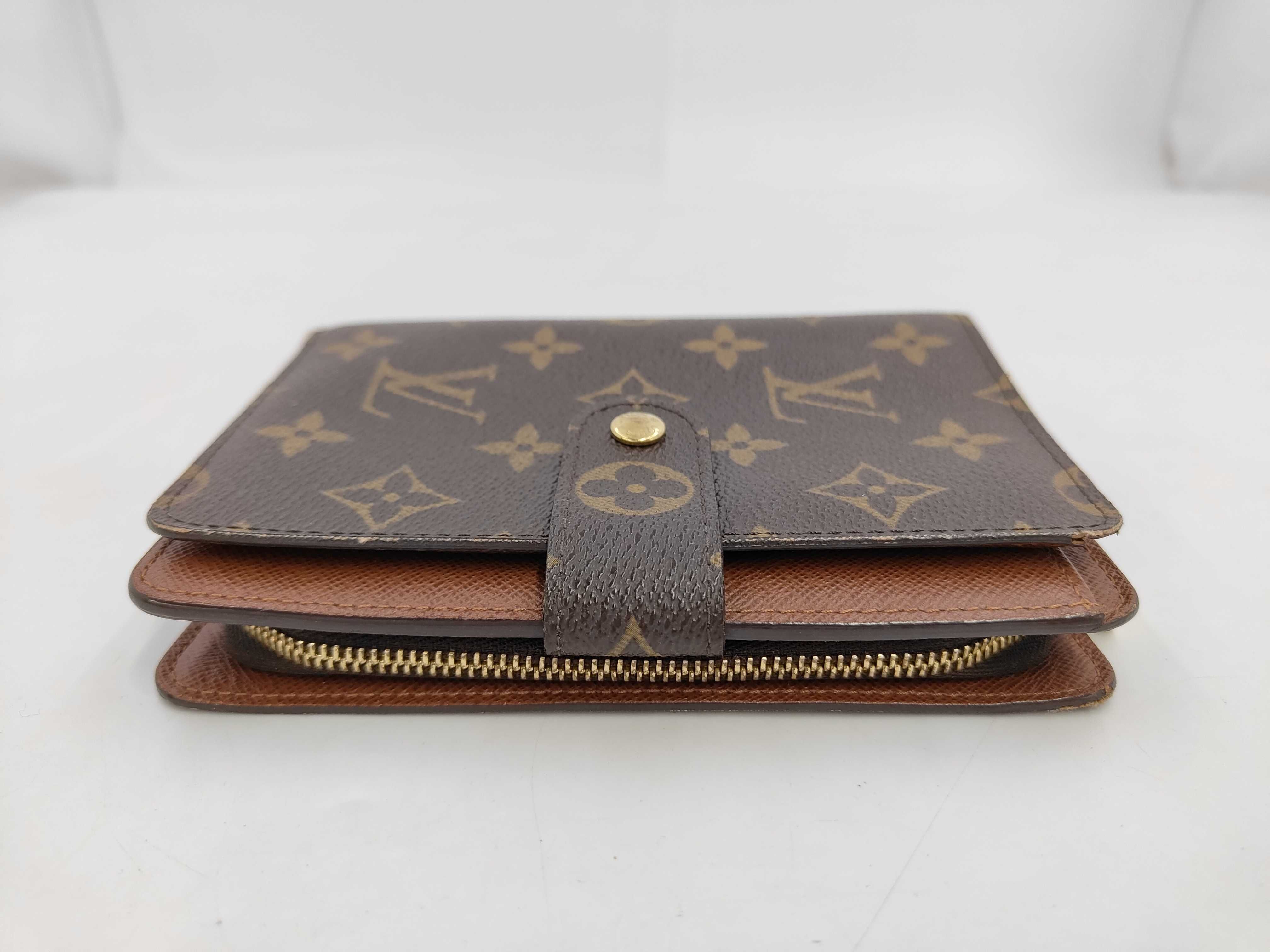 Monogram Louis Vuitton M61207 Portefeuille Papier Zip Medium Wallet Monogram Wallet — view 4