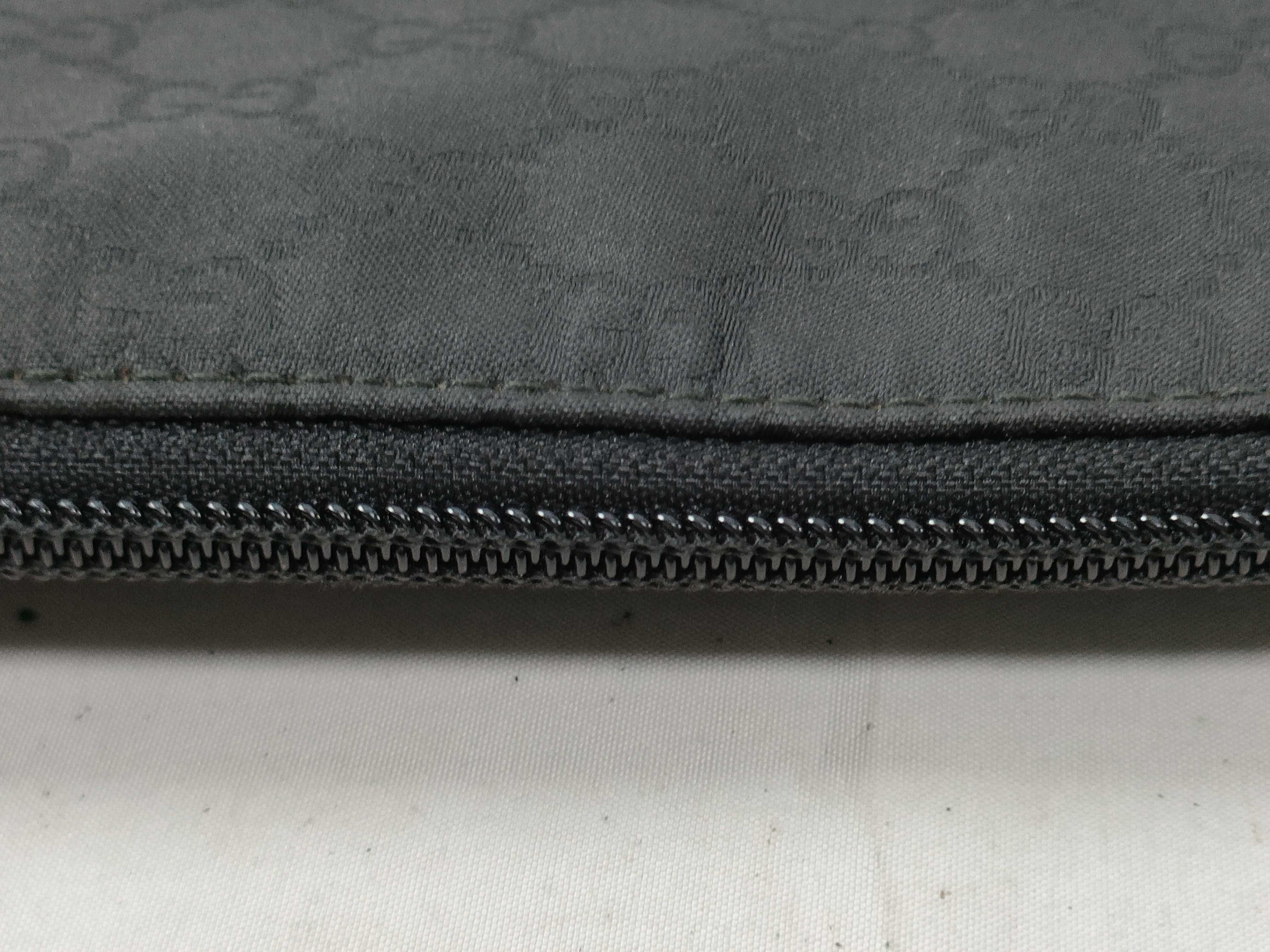 GG Canvas Shoulder Bag 374414 Leather Black — view 9