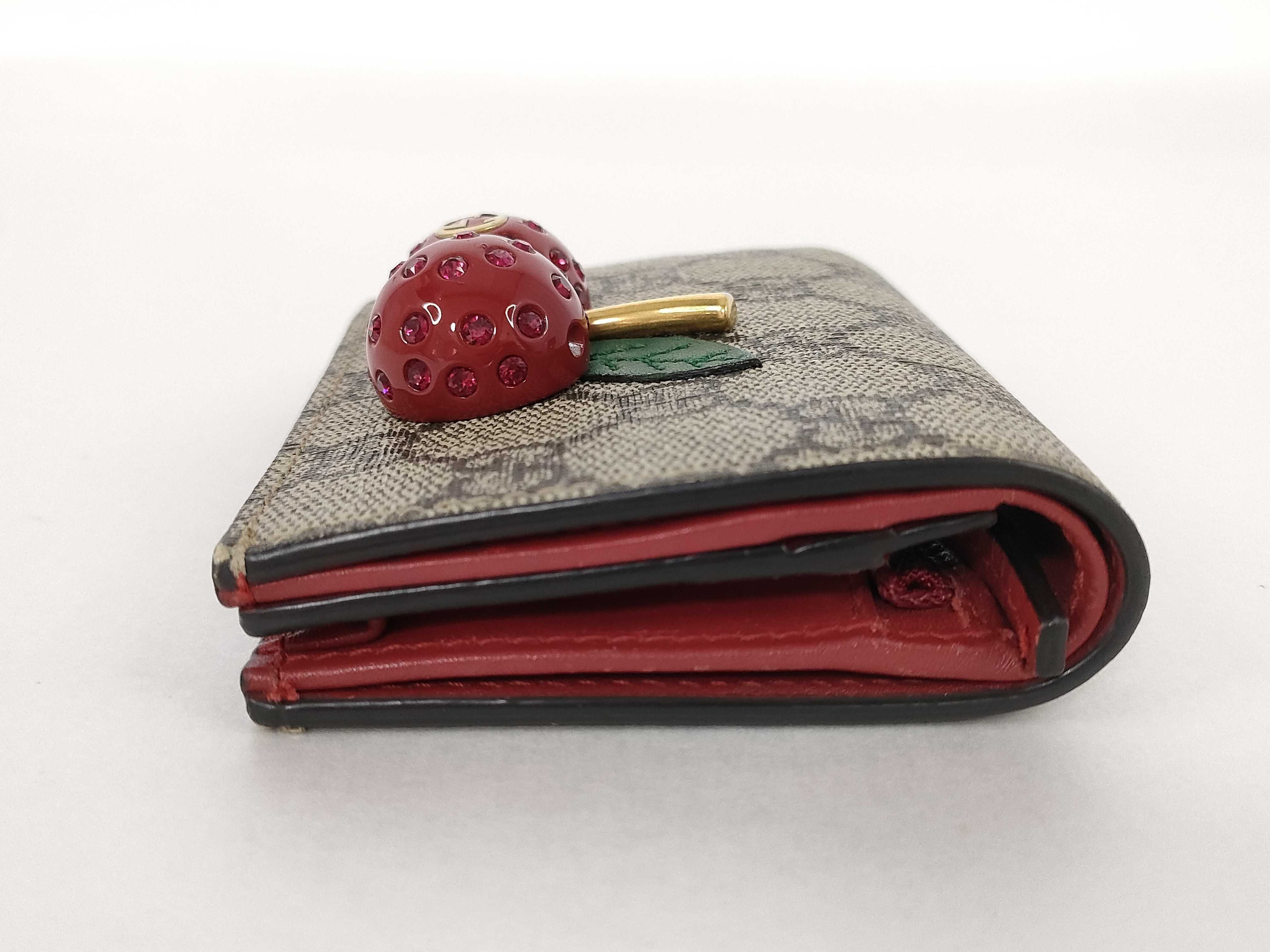 GG Supreme Cherry Compact Wallet — view 4