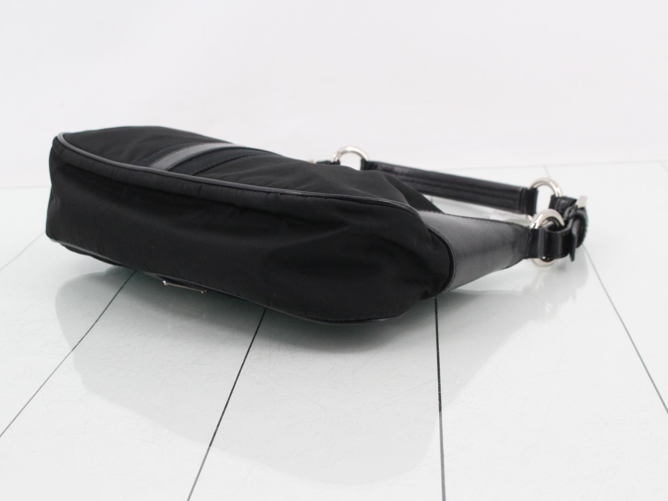 One-shoulder nylon bag — view 6