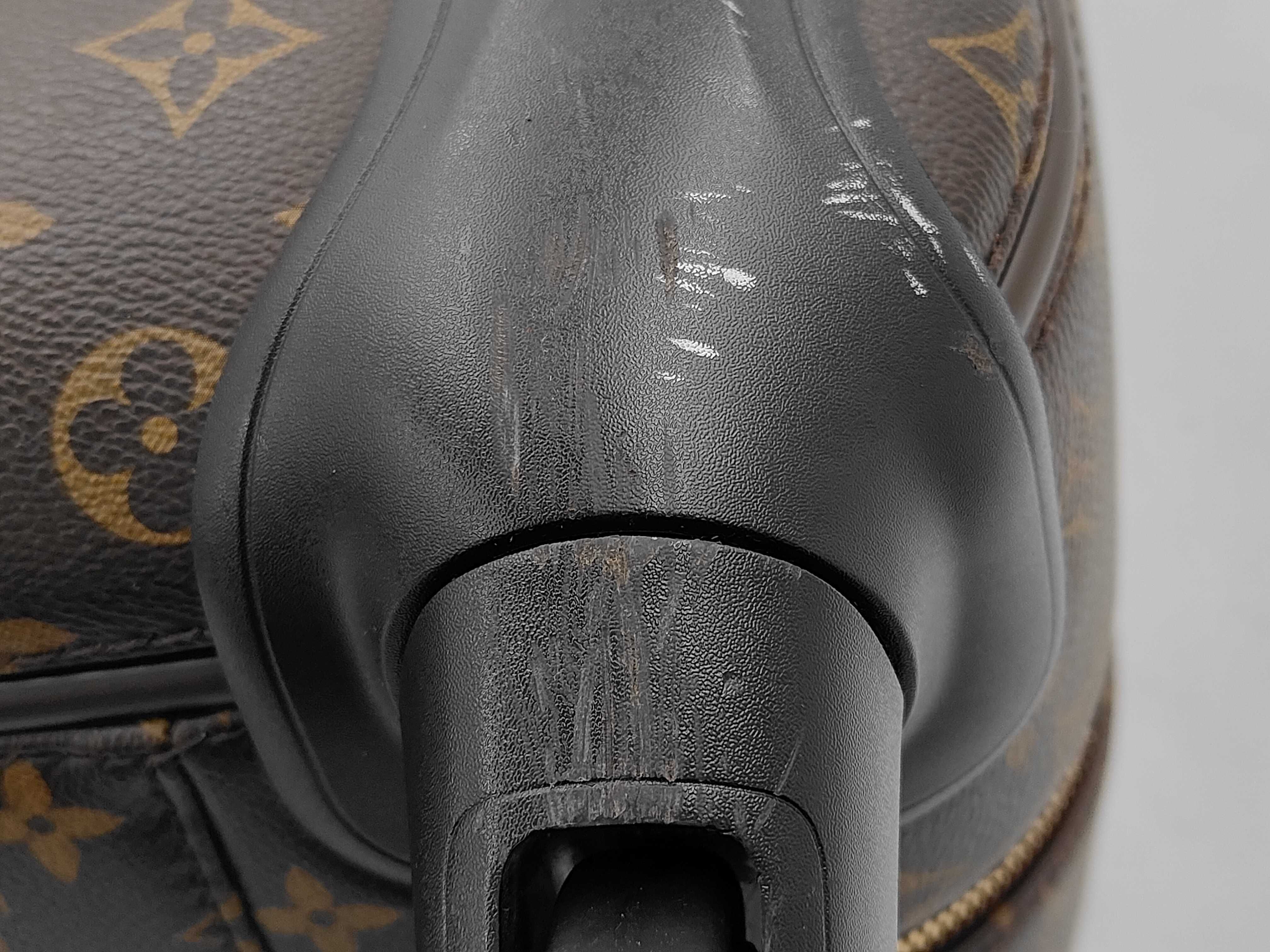Monogram M23030 Zephyr 55 Carry Bag — view 7