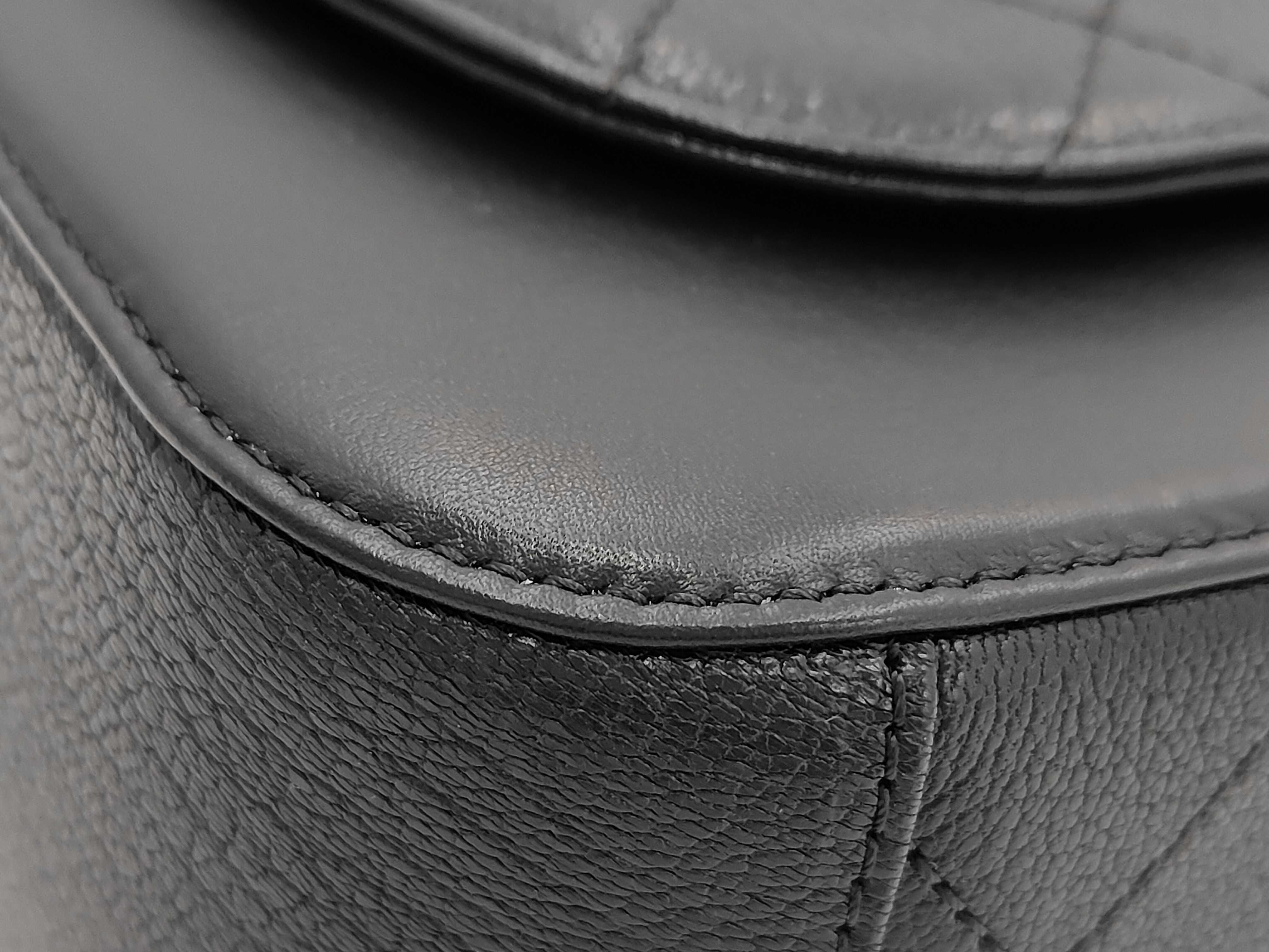 Coco Curve Vanity Bag Shoulder Bag — view 4
