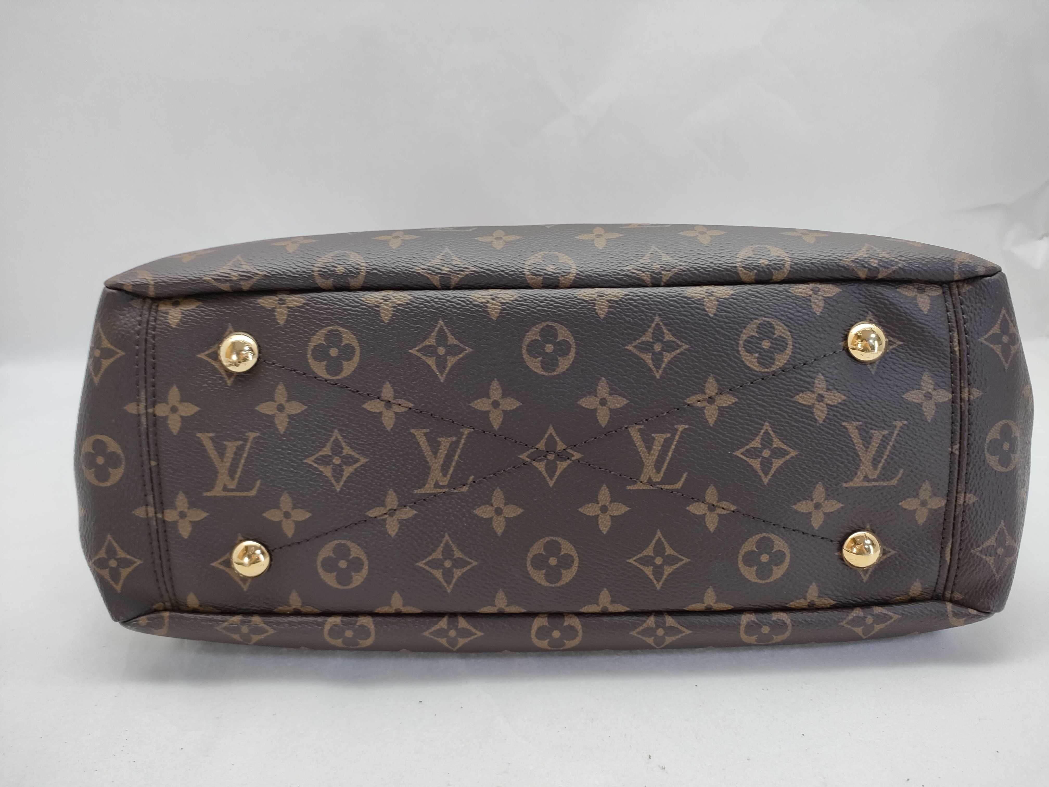 Monogram Pallas MM Tote Bag — view 9
