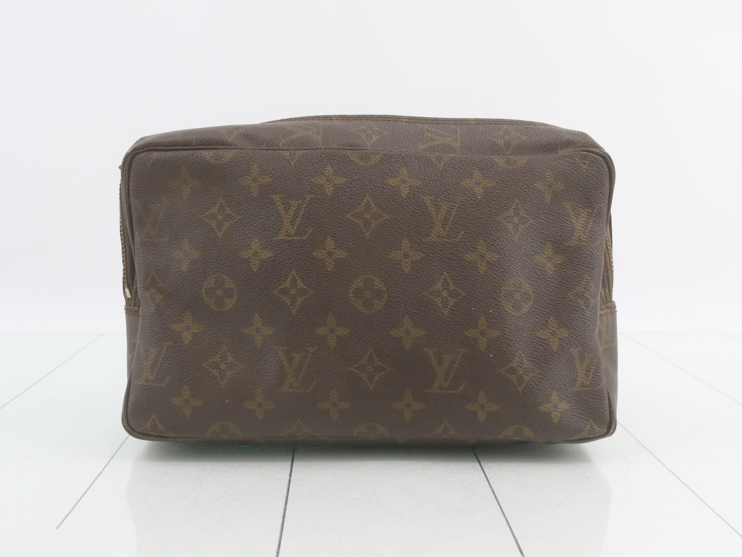 Monogram Trousse Toilette 28 Pouch