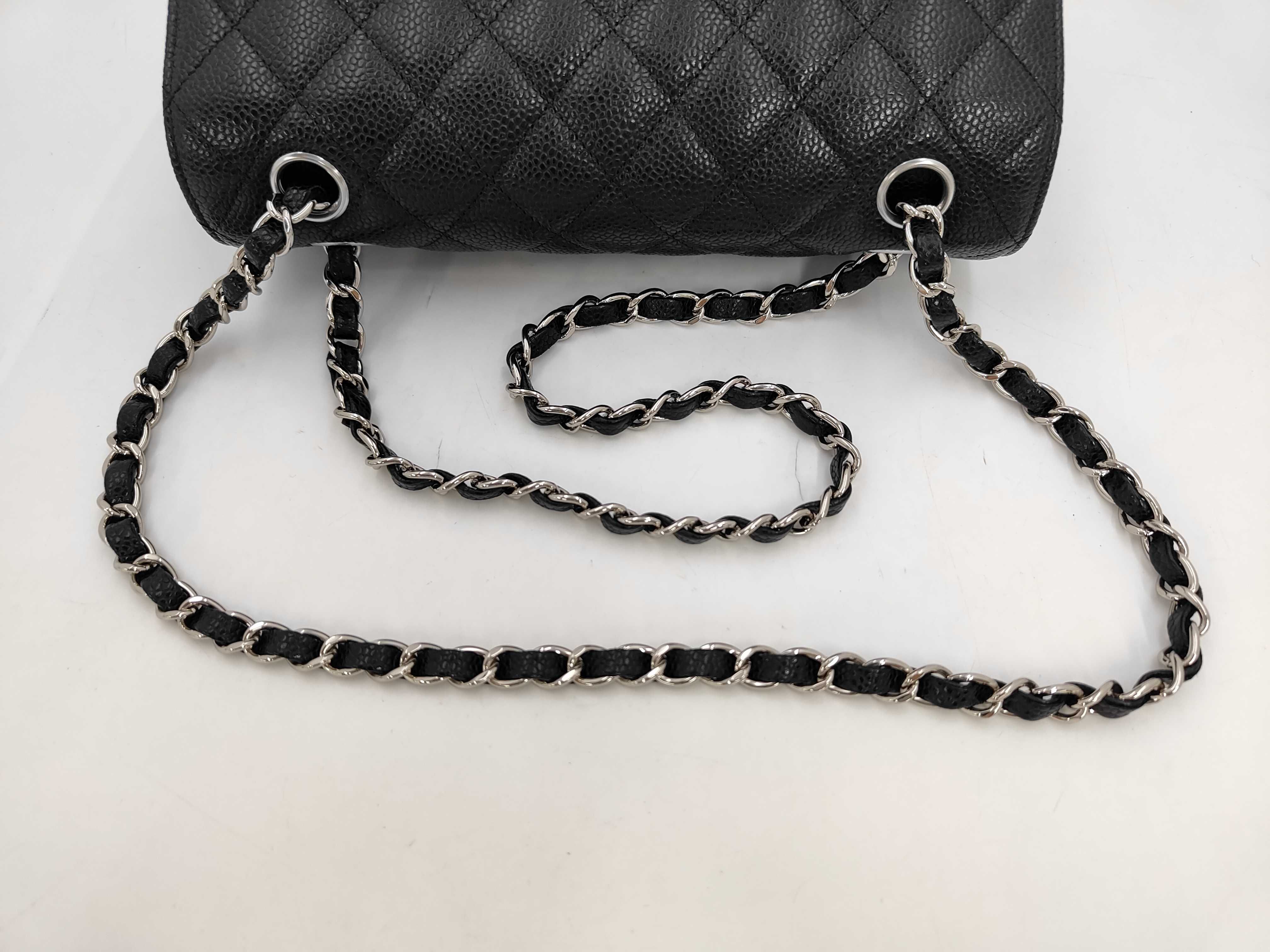 Matelassé 23 Caviar Leather Black with Silver Hardware, Serial Number 24 Series Shoulder Bag — view 5