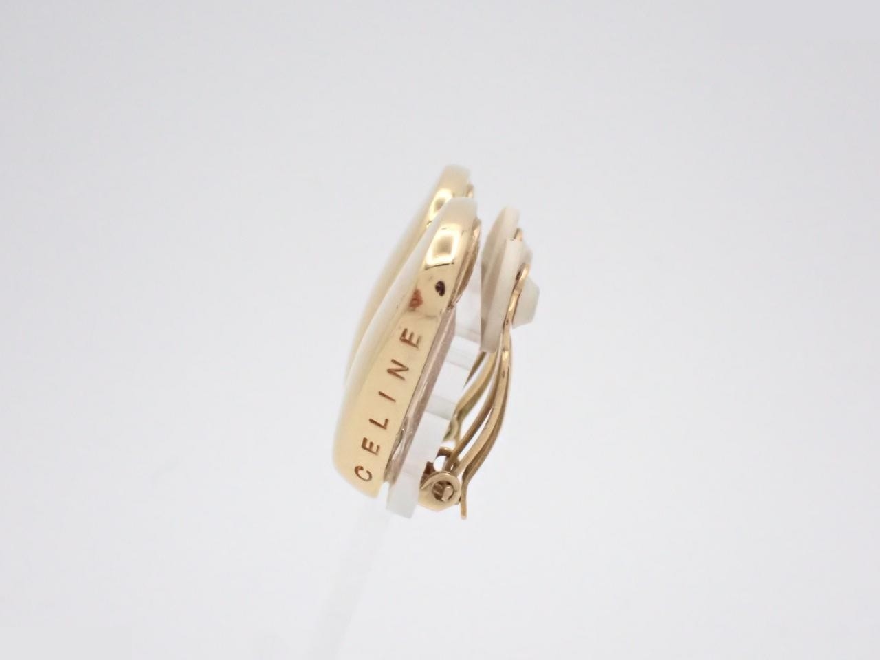 Triangle earrings, GP — view 3