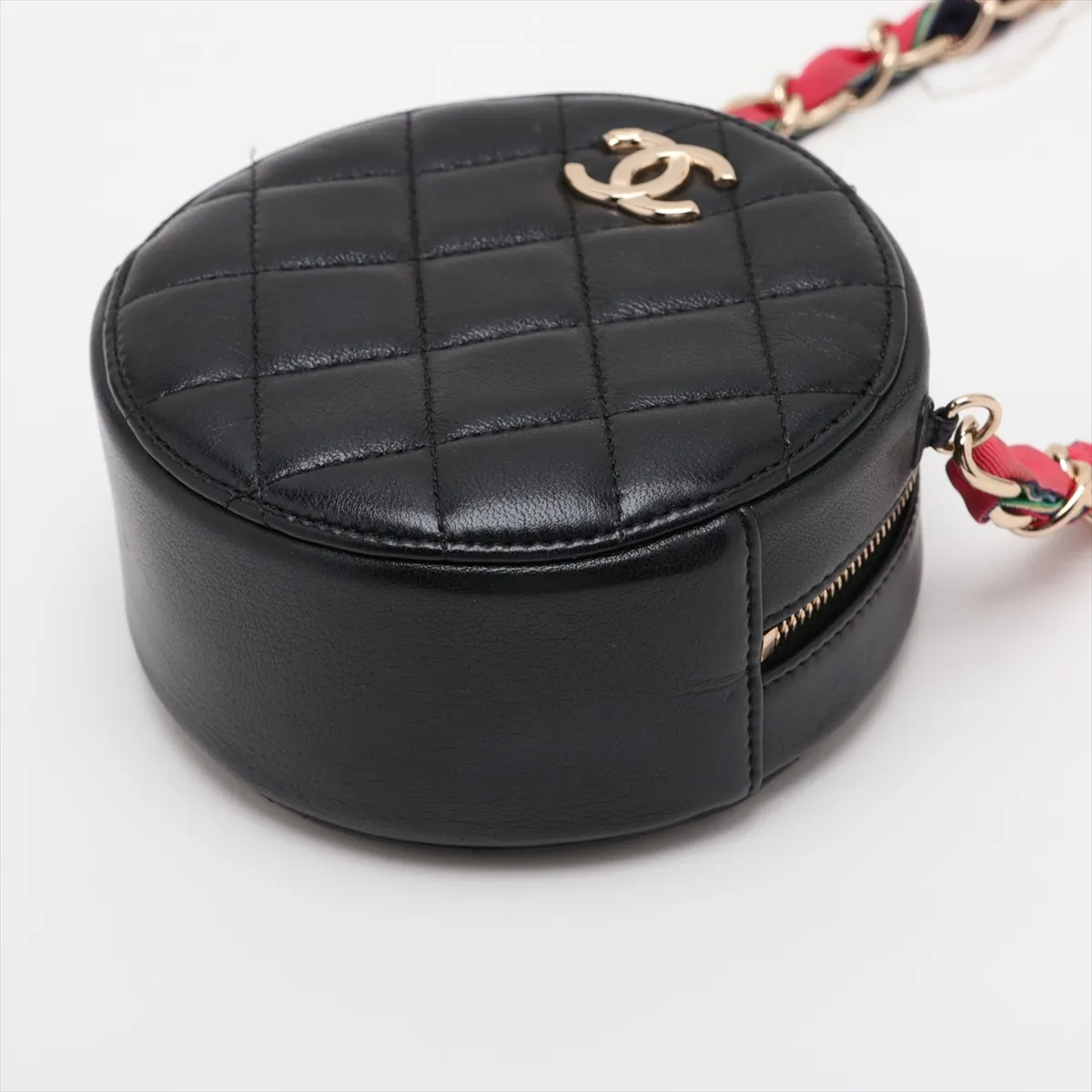 Matelassé Lambskin Chain Shoulder Bag, Round, Black with Gold Hardware, 30895811 (Serial Number in the 30s) — view 3