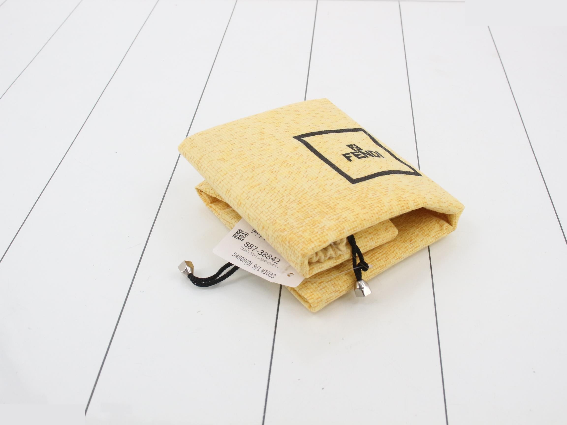 suede shoulder bag, beige — view 7