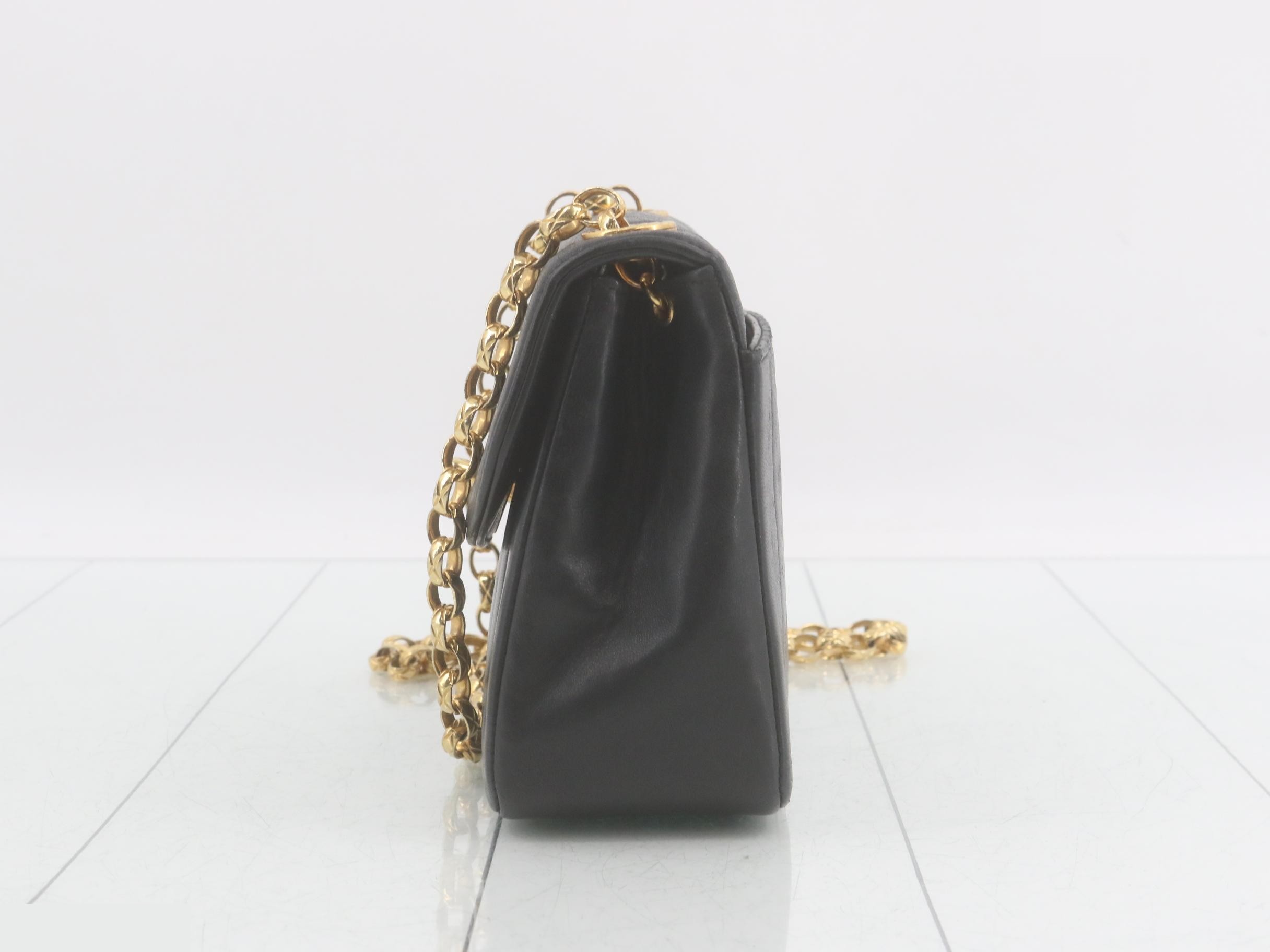 Mademoiselle (Bag) - Shoulder Bag — view 3