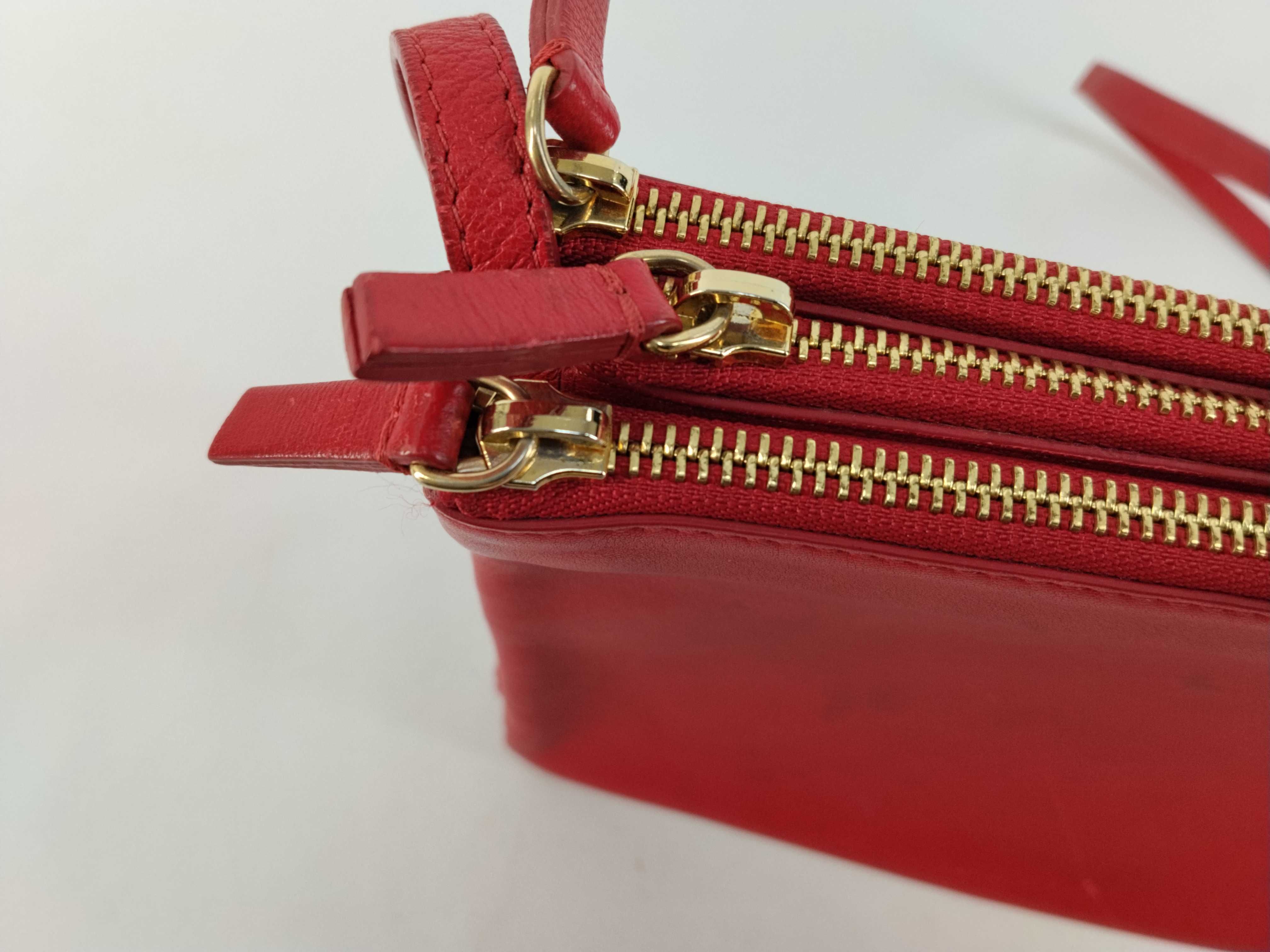 Trio Shoulder Bag, Leather, Red, Large Shoulder Bag — view 9