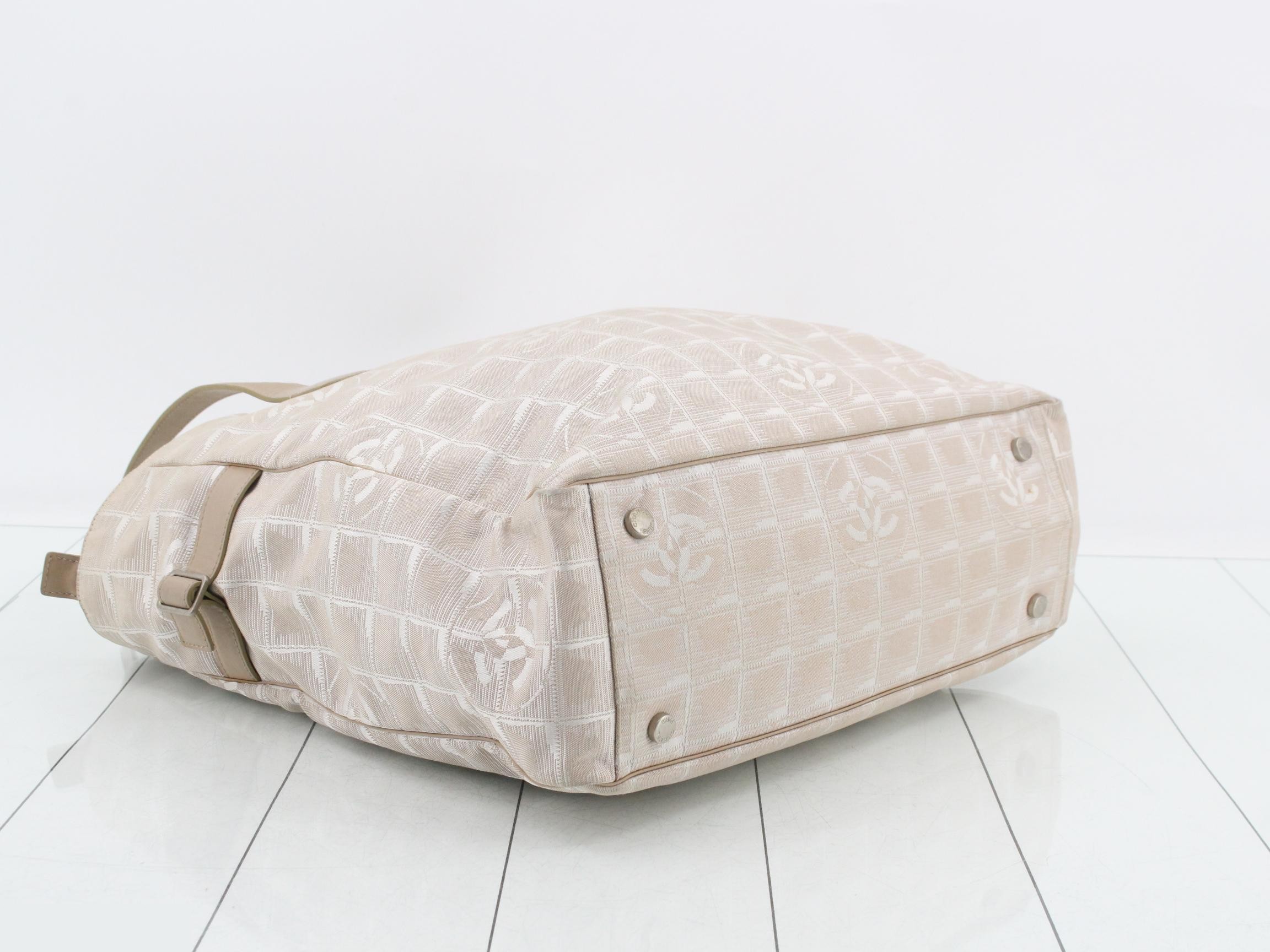 New Travel Line Tote GM Nylon/Leather Beige — view 5