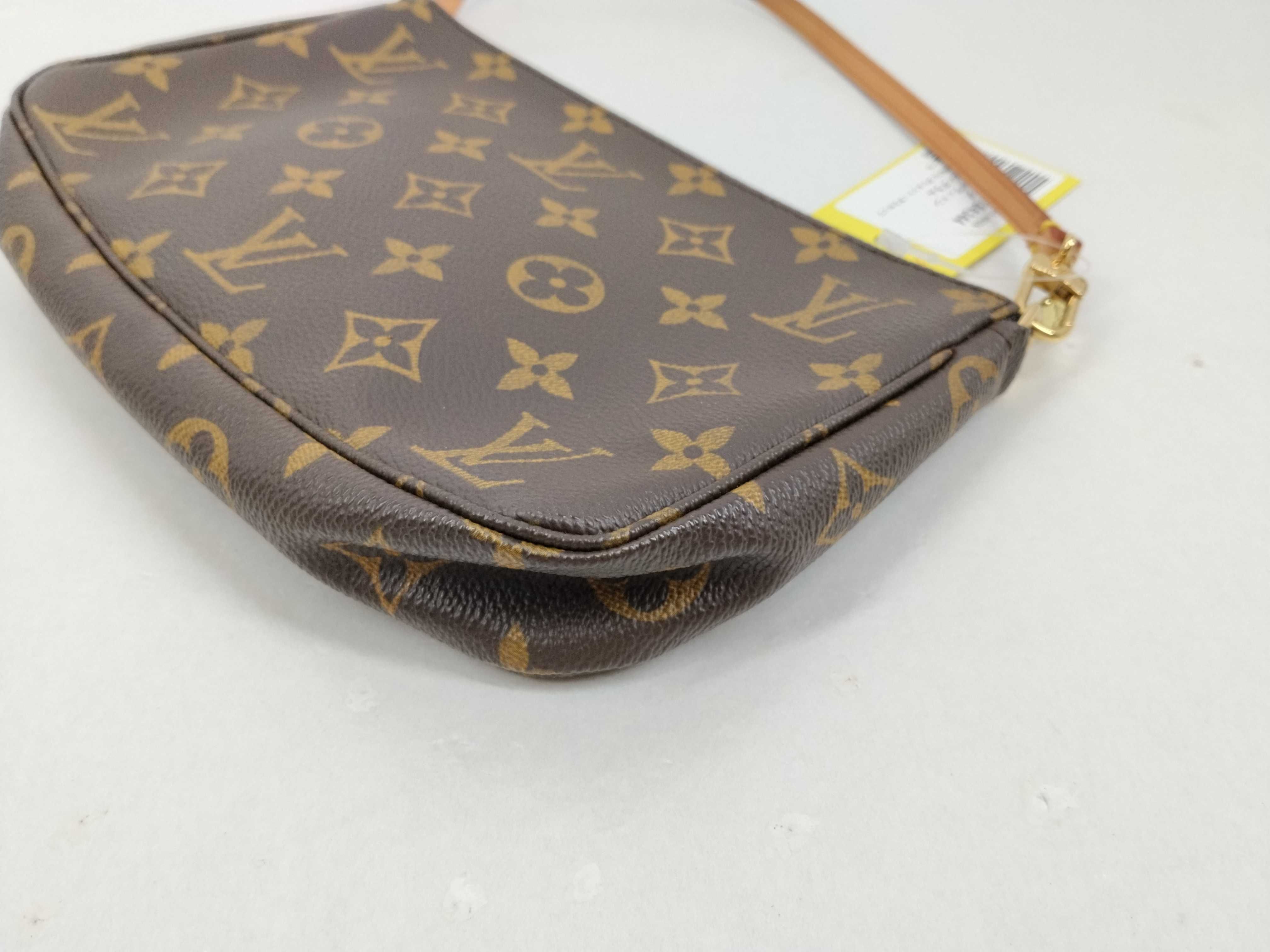 Monogram M40712 Pochette Accessoires Pouch — view 9