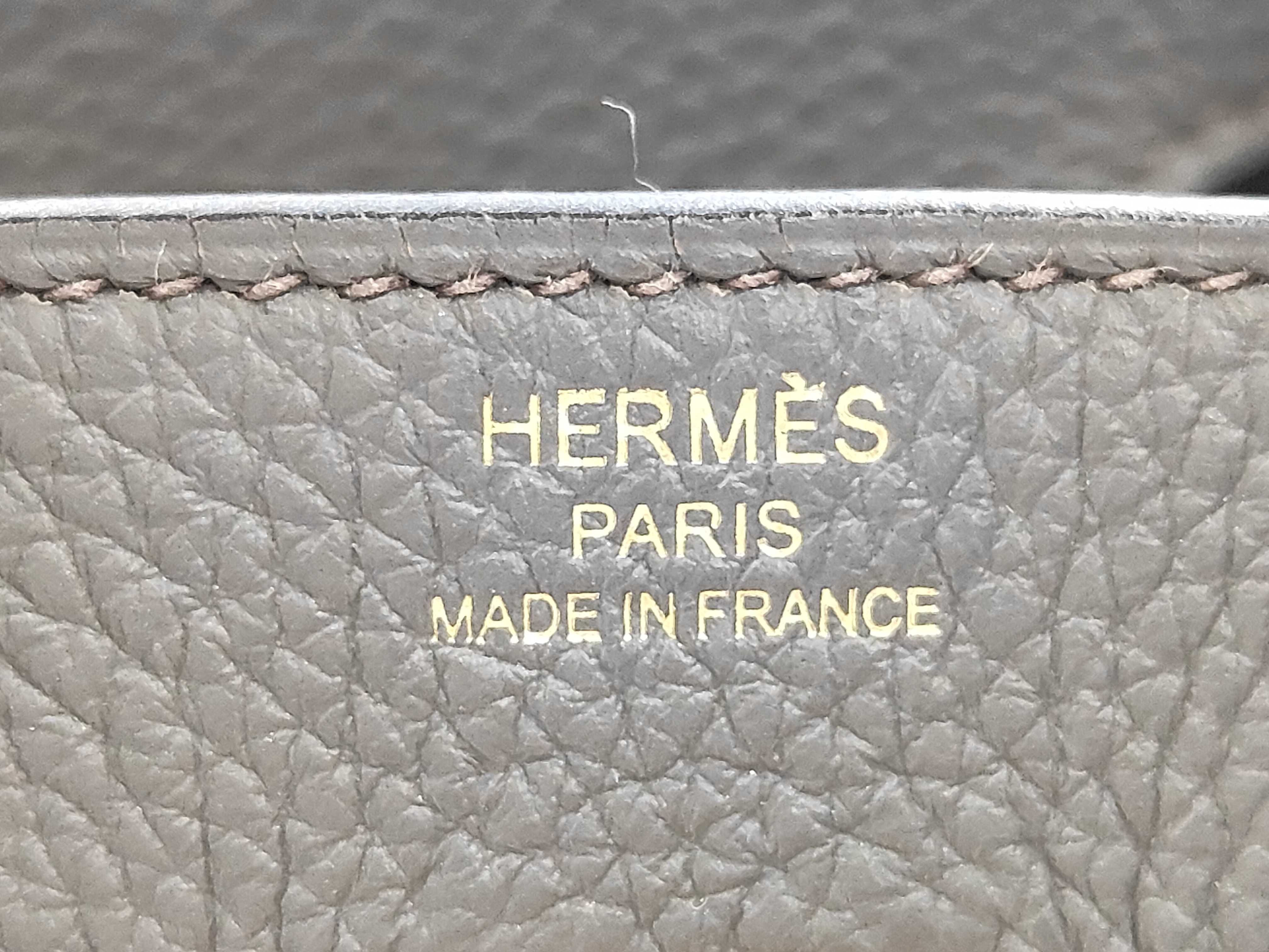 Birkin 25 Taurillon leather/Etoupe leather/Gold hardware [Stamped: Z] Handbag — view 13