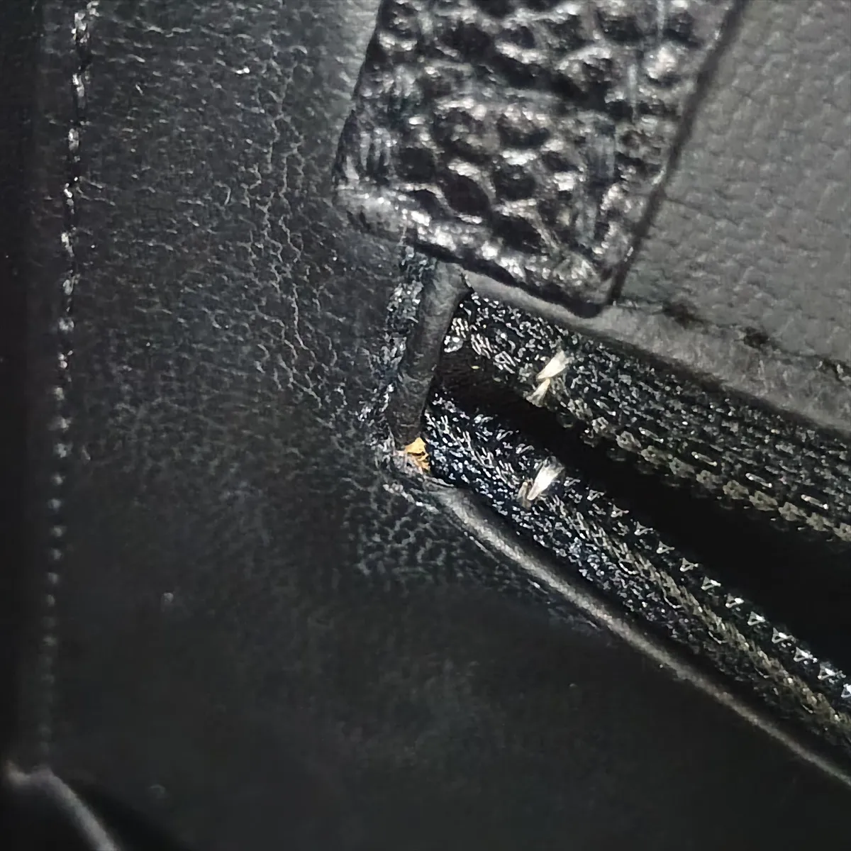 Coco Mark Caviar Skin 2-Way Handbag Vanity Case Black Gold Hardware 3640211 Series 3 A01999 — view 11