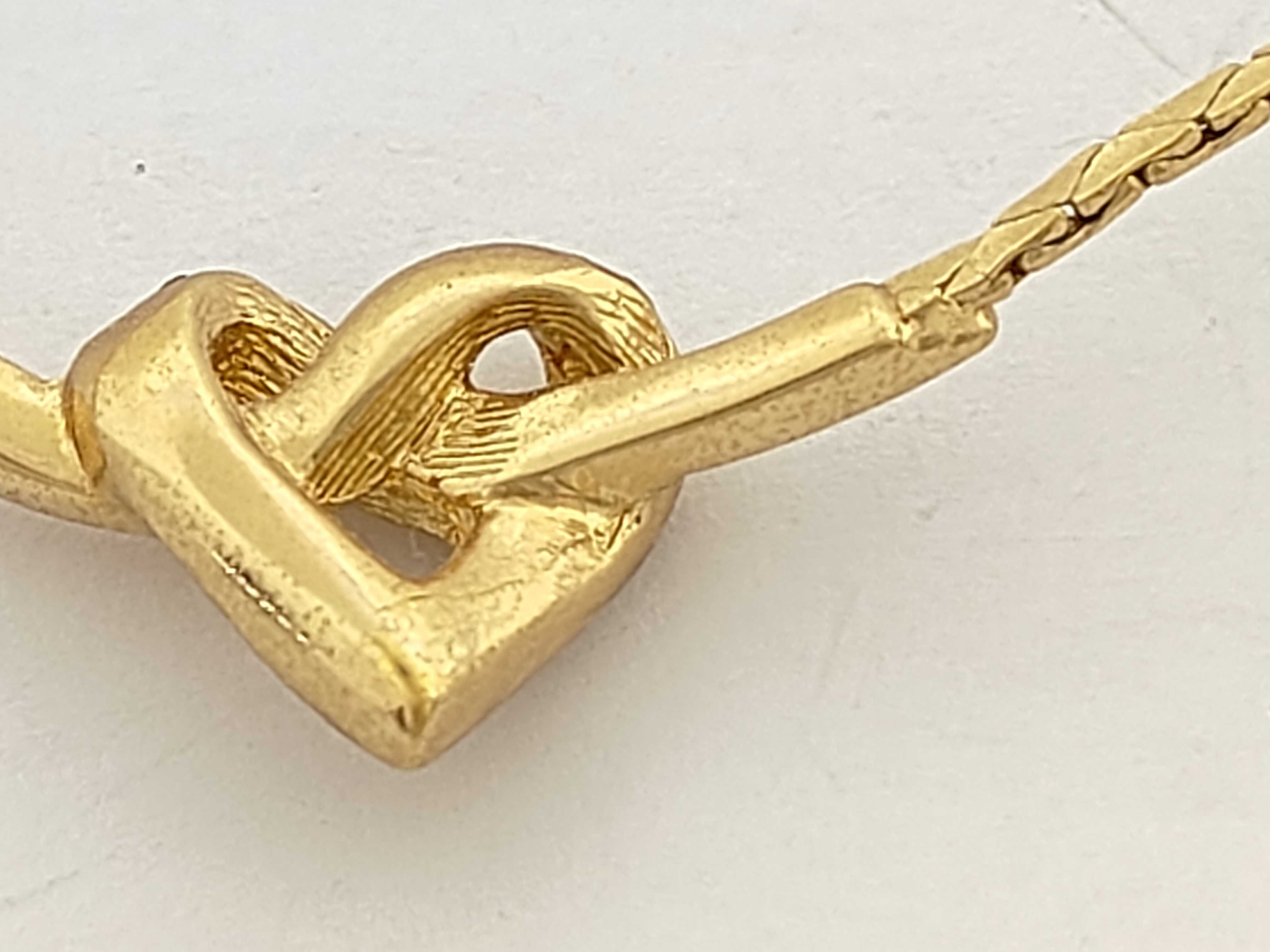 Heart Motif Rhinestone Gold Necklace 5.3g — view 2