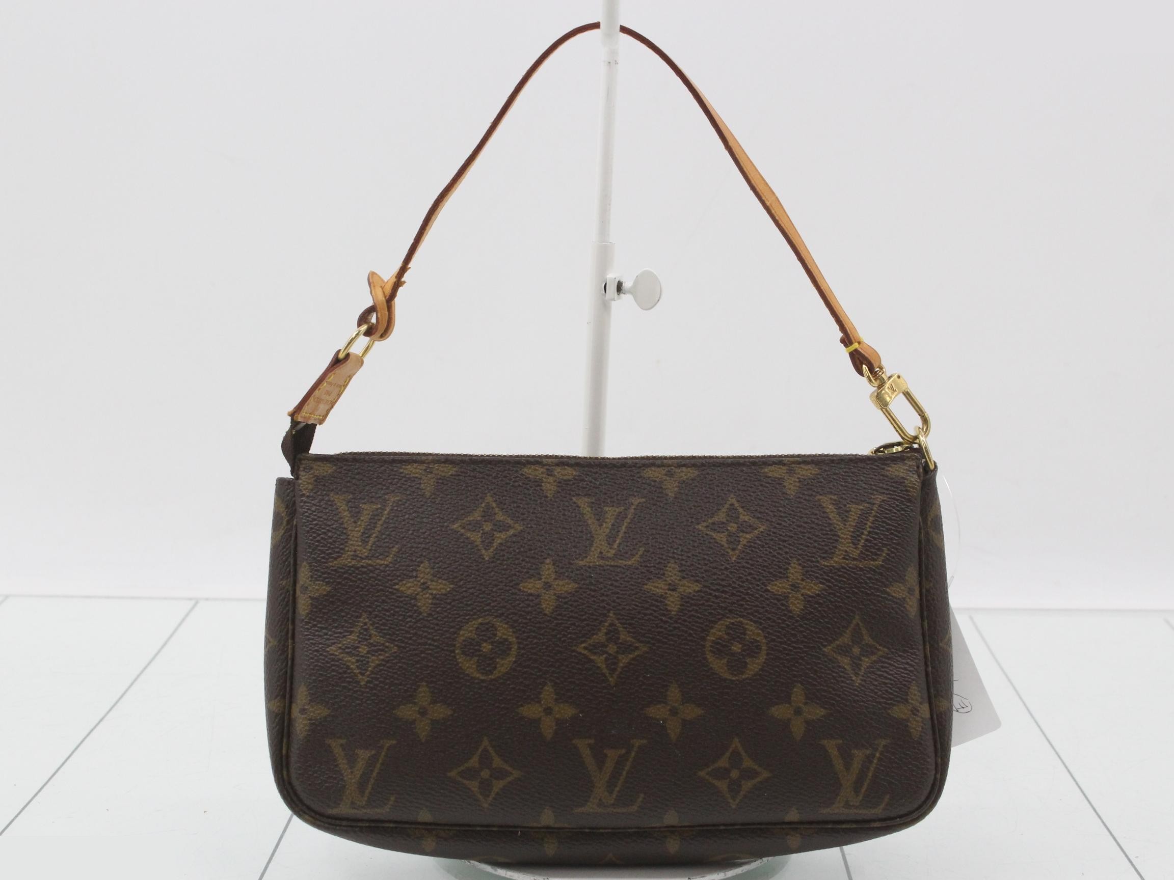 Pochette Accessoires (old model) — view 2