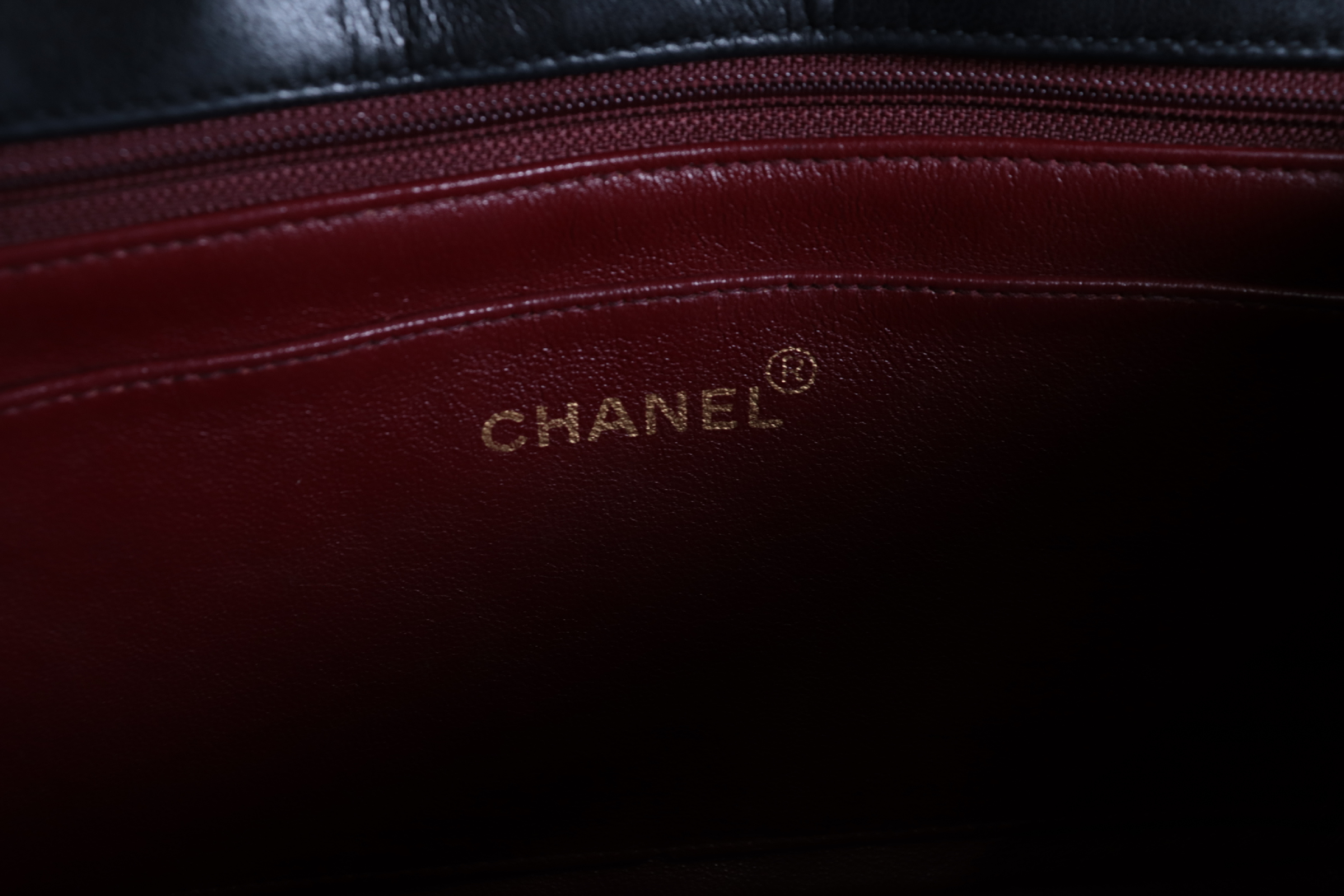 Diana 25 Lambskin Chain Shoulder Bag (Serial Number 2) — view 7