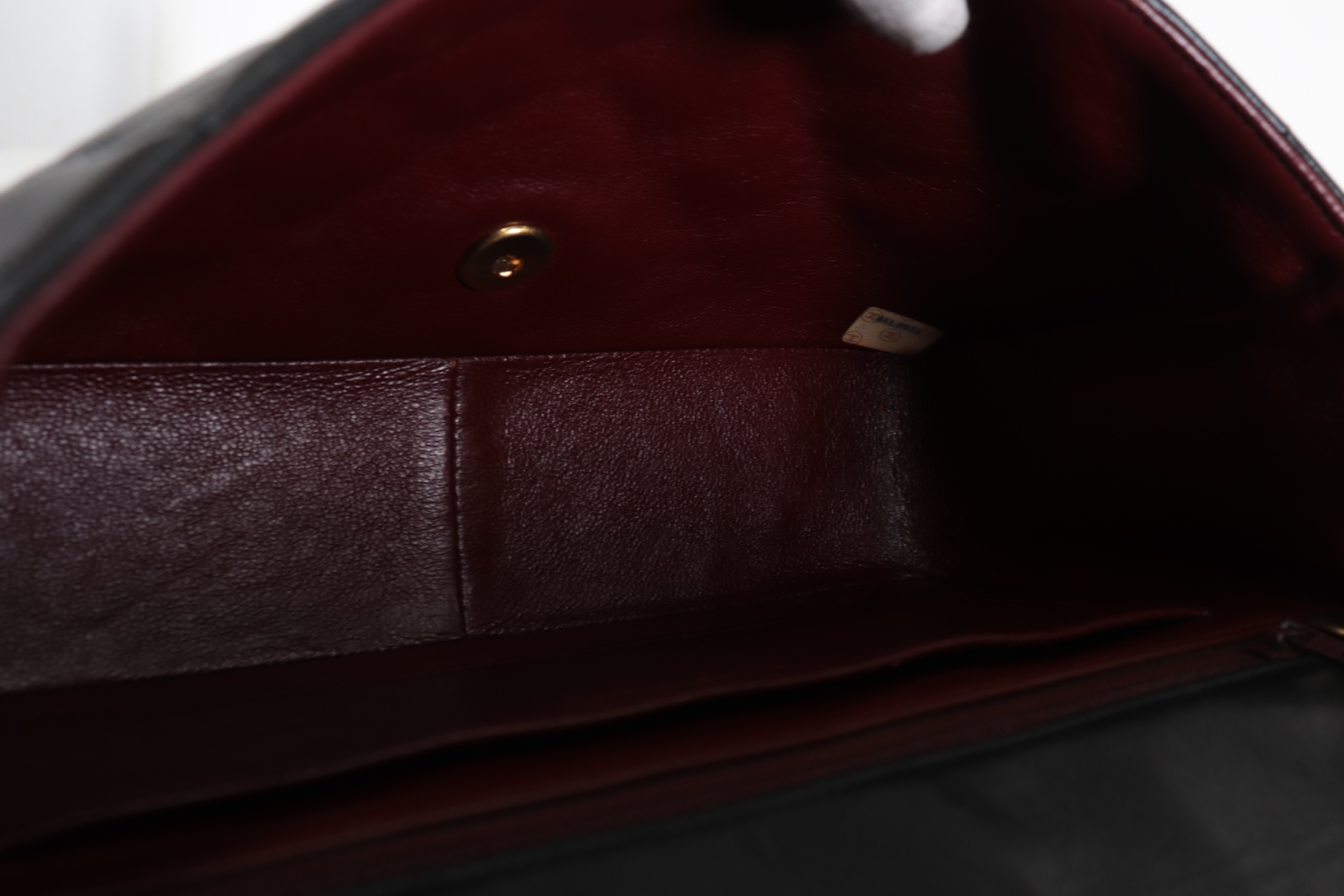 Diana 25 Lambskin Chain Shoulder Bag (Serial Number 2) — view 8