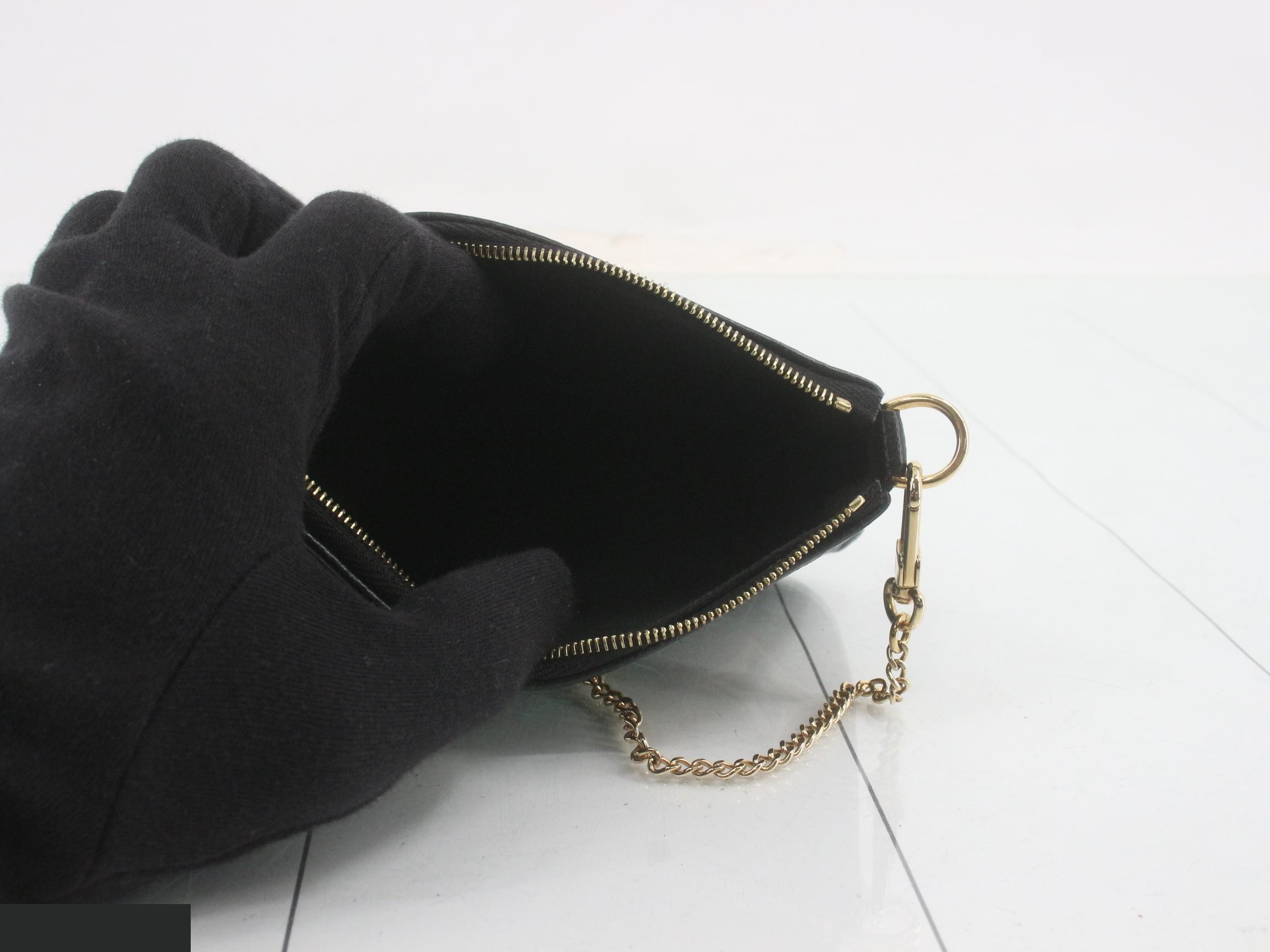Accessory pouch chain — view 4