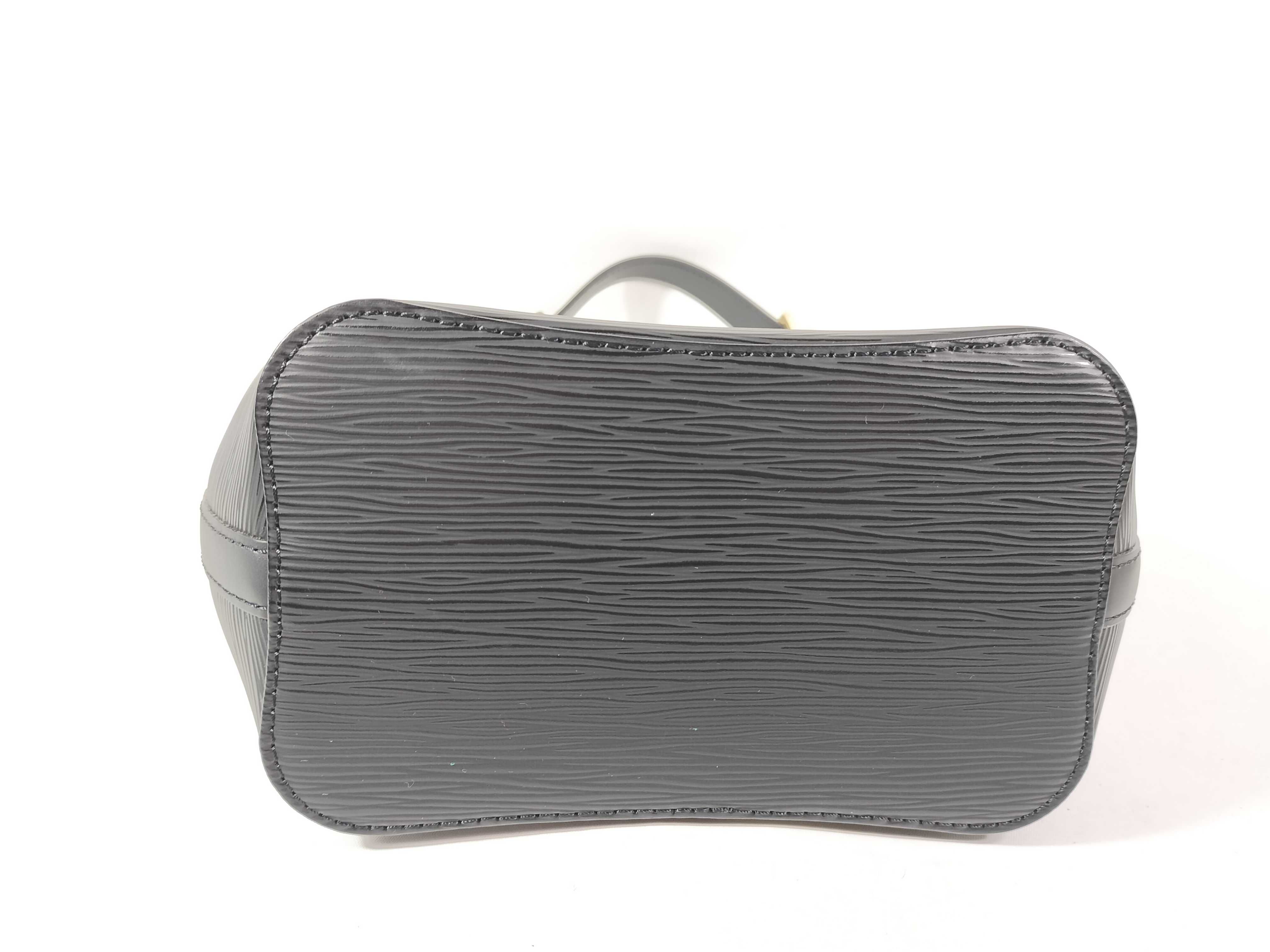 Monogram Louis Vuitton Mandala PM Shoulder Bag Epi M58932 Shoulder Bag — view 7