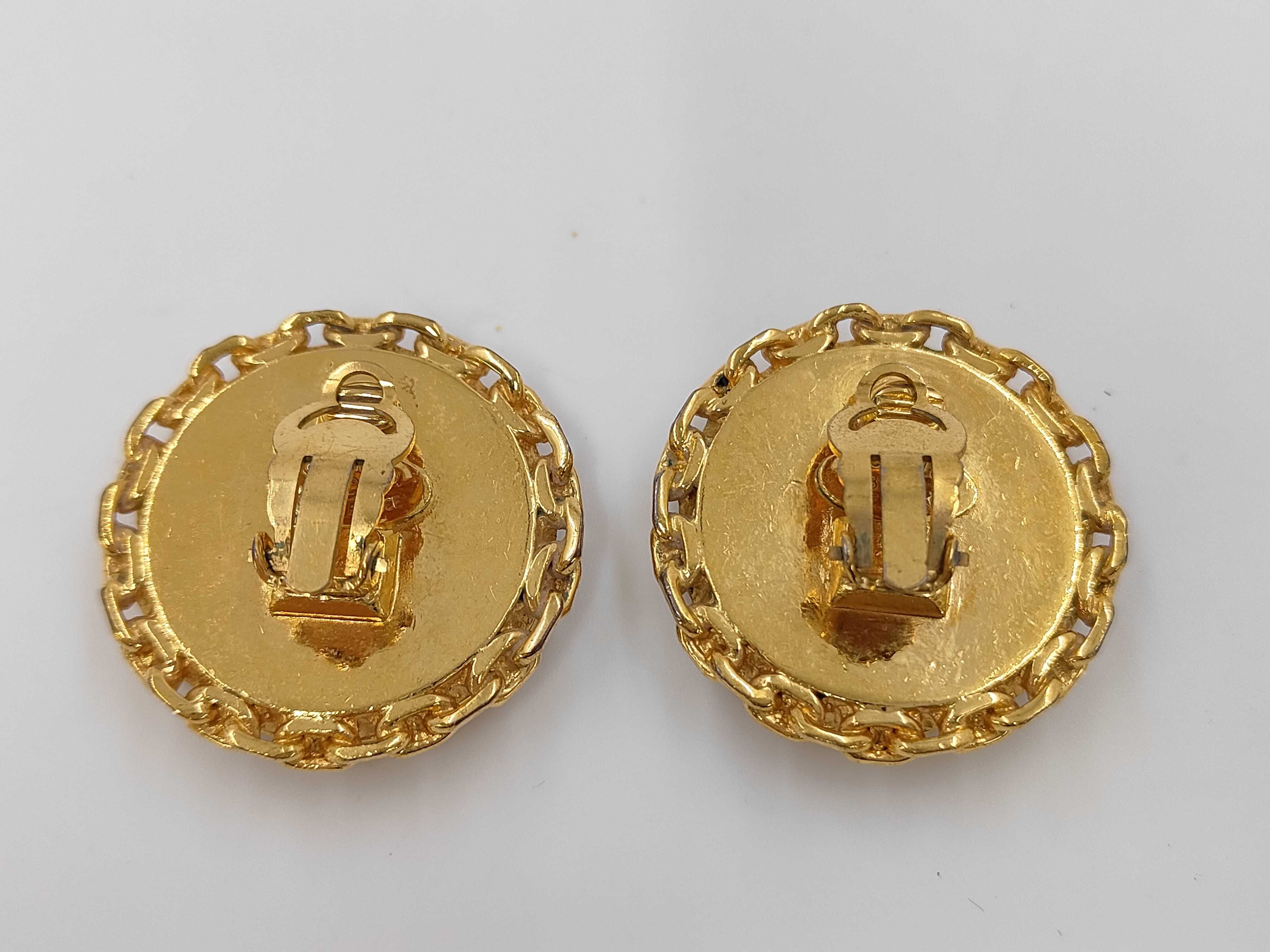 earrings 93P — view 2