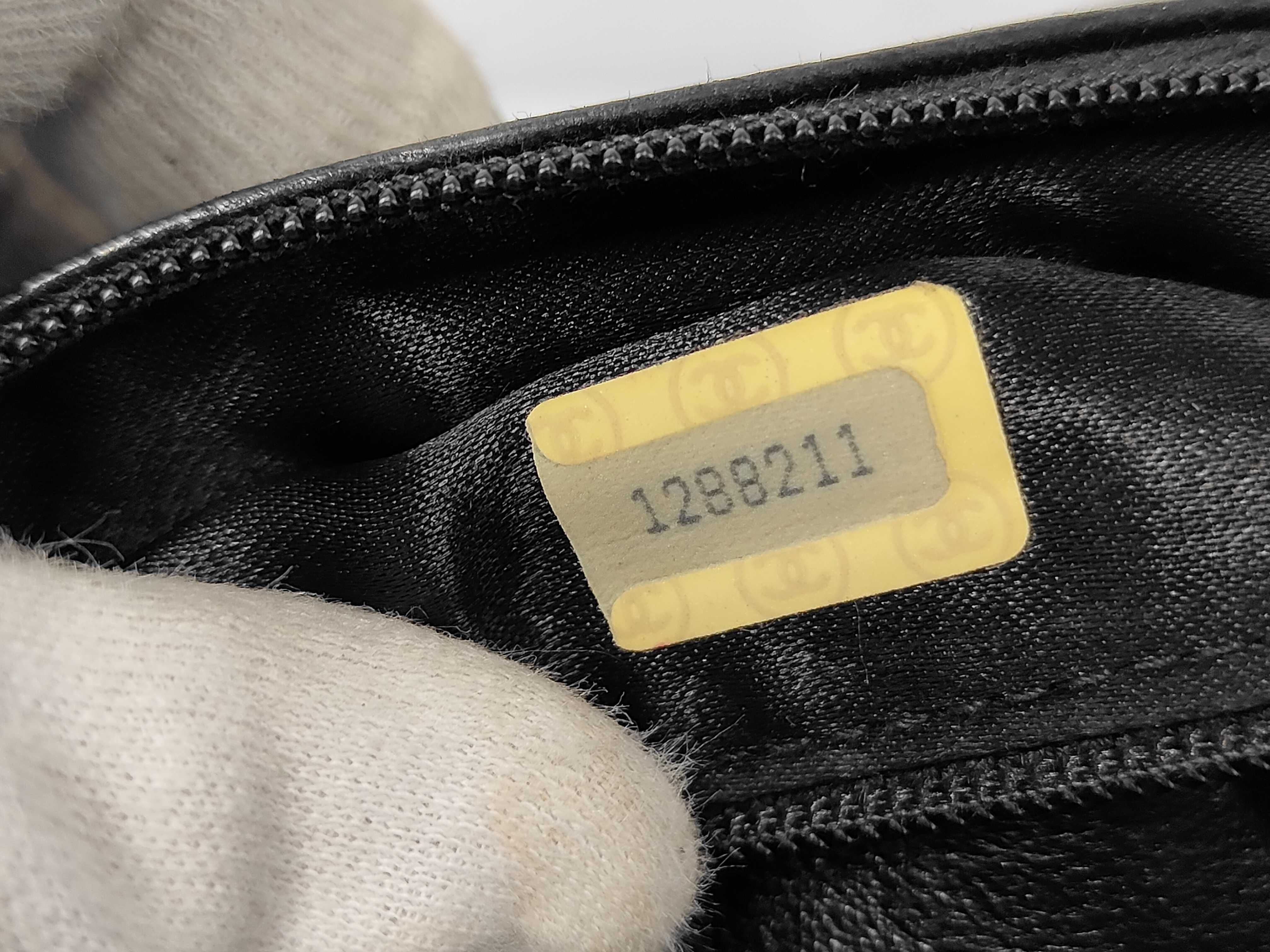 Shoulder Bag Chain Matelassé Coco Mark Black Shoulder Bag — view 10